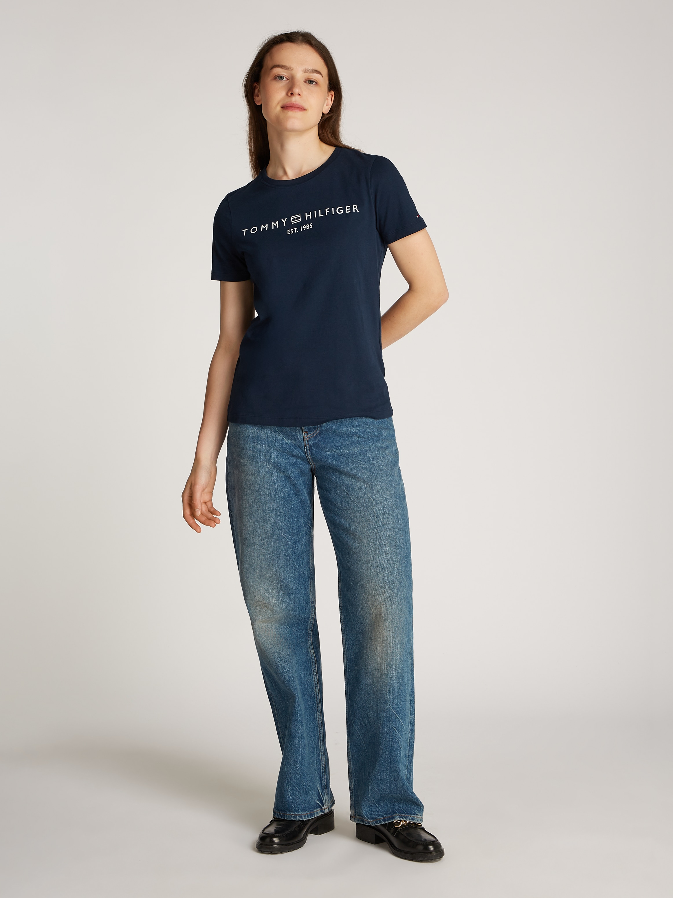 Tommy Hilfiger T-Shirt »REG CORP LOGO C-NK SS«, mit Logoschriftzug