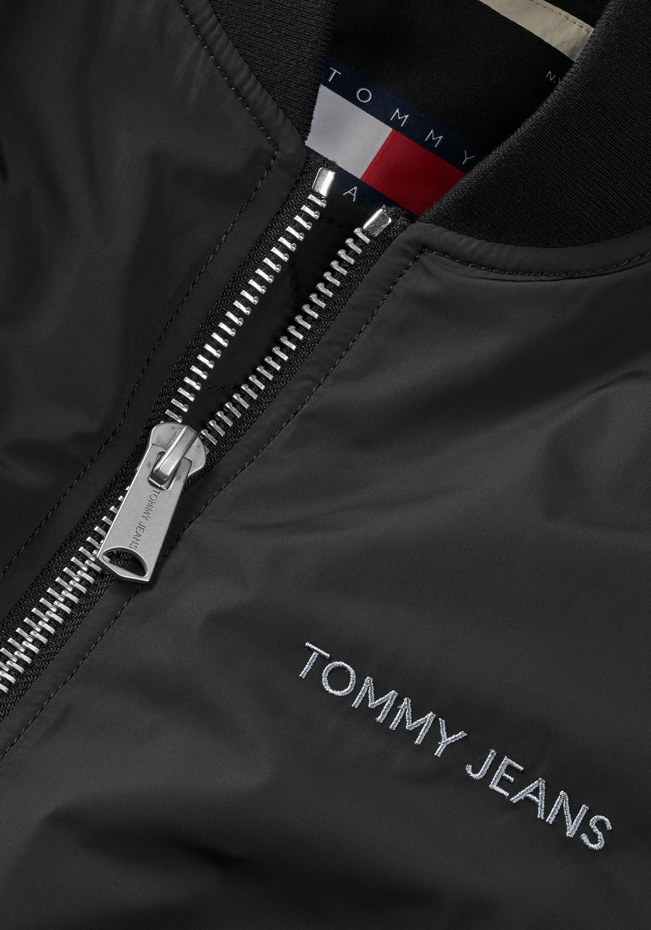 Tommy Jeans Bomberjacke »TJW ESSENTIALS BOMBER JACKET EXT«, mit Tommy Jeans Markenlabel