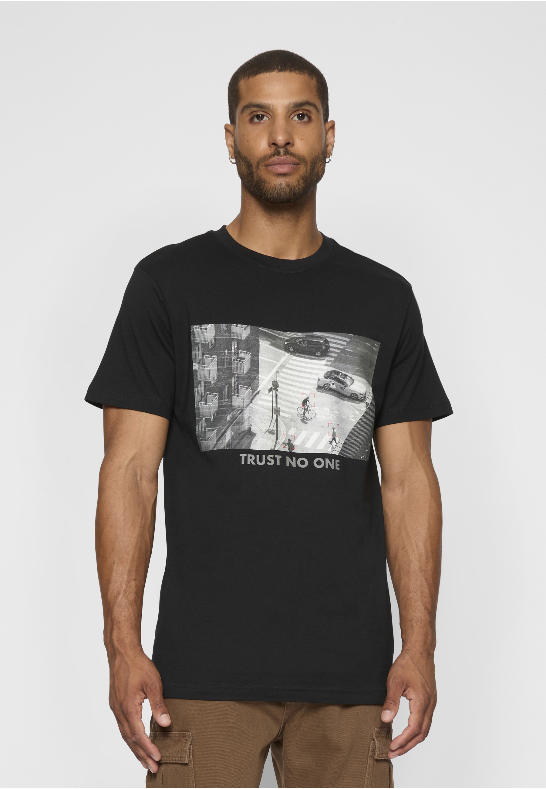 MisterTee T-Shirt »MisterTee Herren Trust no one Tee« 1 Stk.