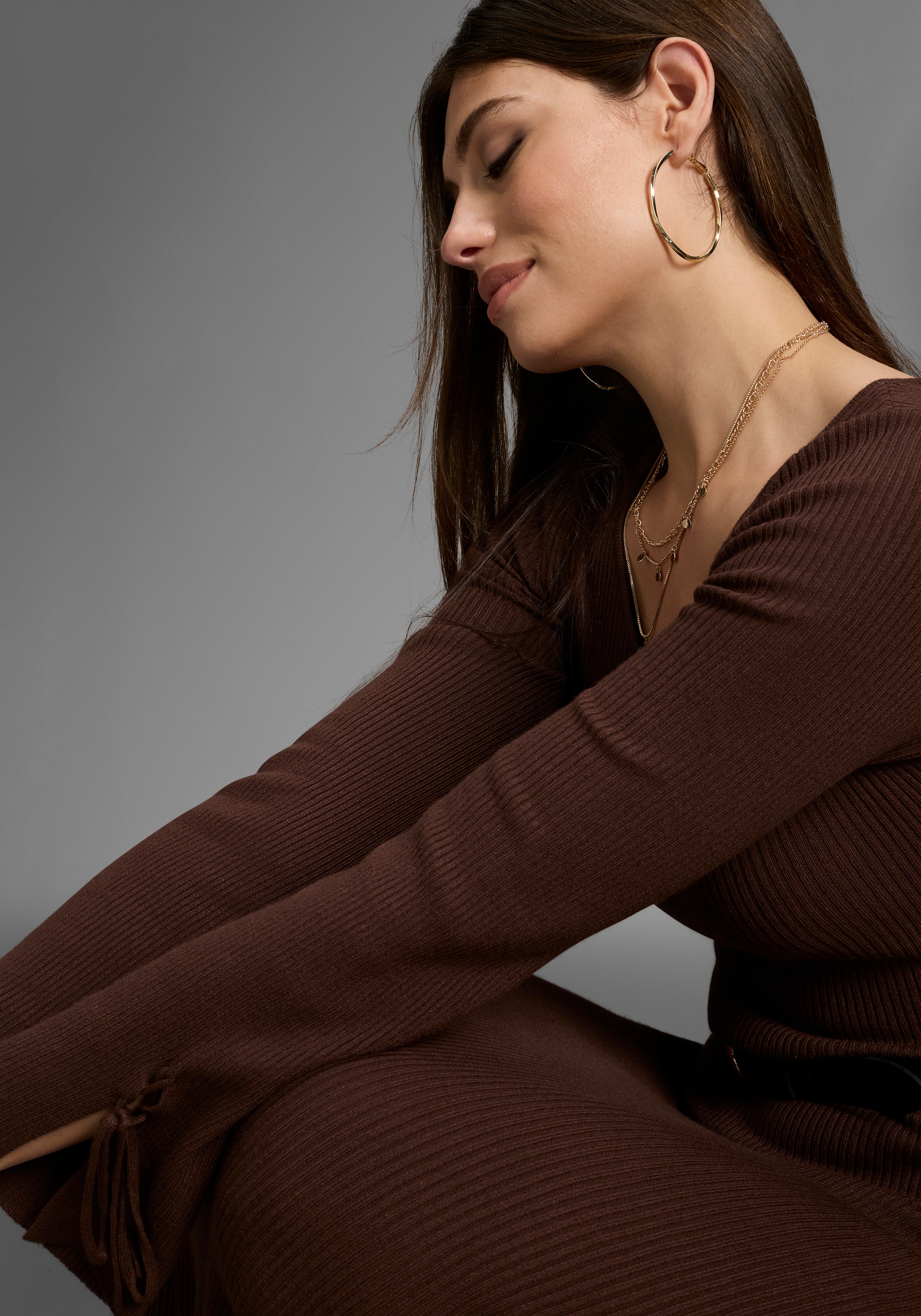 Thumbnail - Bruno Banani Strickkleid Ohne Taschen mit besonderem Ärmeldetail