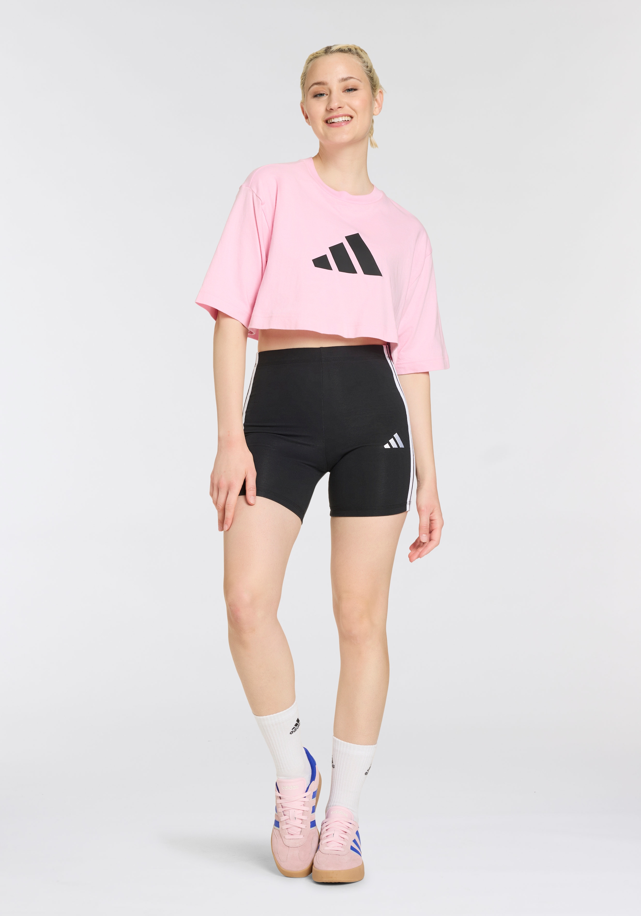adidas Sportswear Trainingstights »W 3S SJ BK SHO«, (1 tlg.), kurze Leggings, mittelhoher Bund, flacher, elastischer Bund