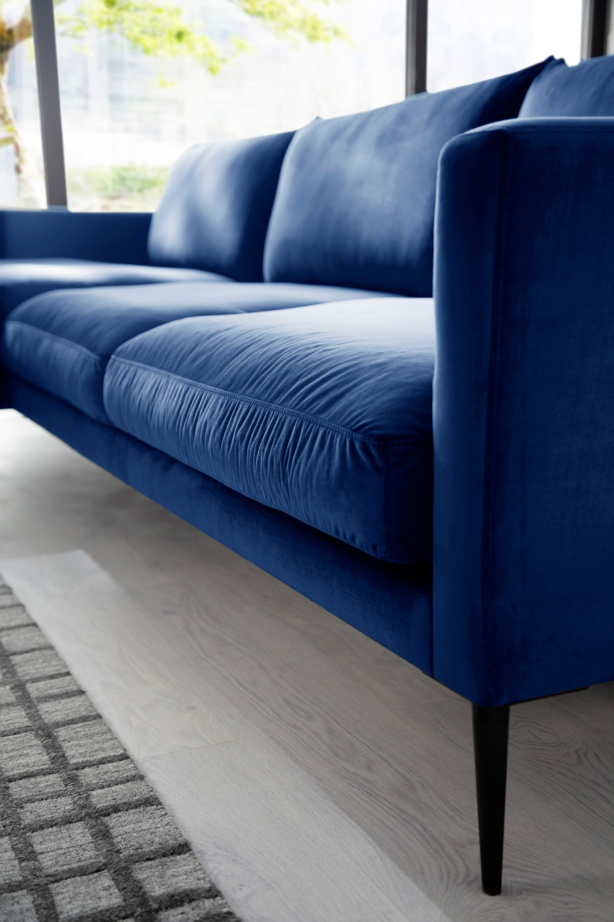 Trends by HG Polsterecke »Svea L-Form«, Recamiere rechts oder links, mit Metallfuß, frei im Raum stellbar