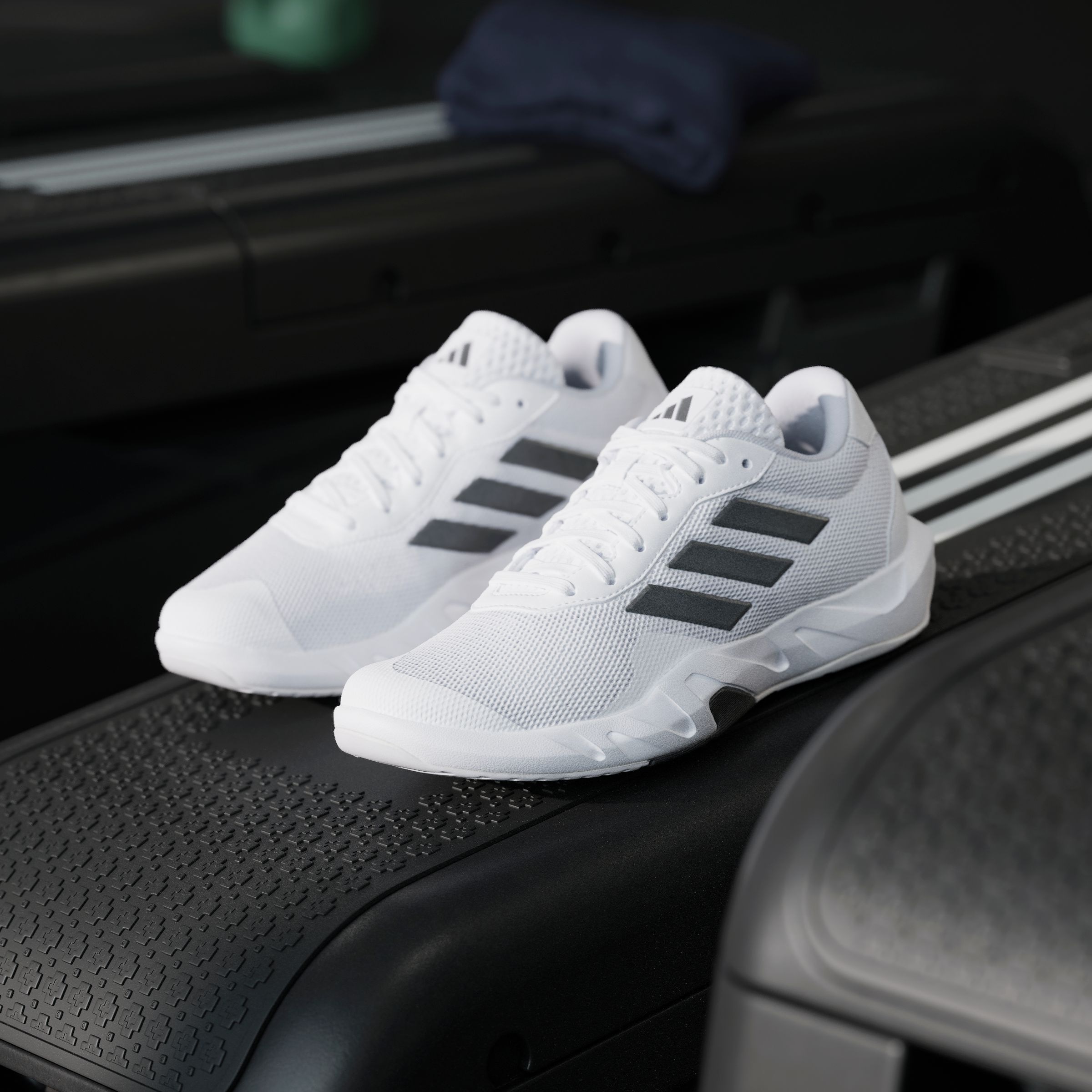 adidas Performance Trainingsschuh »AMPLIMOVE TRAINER«