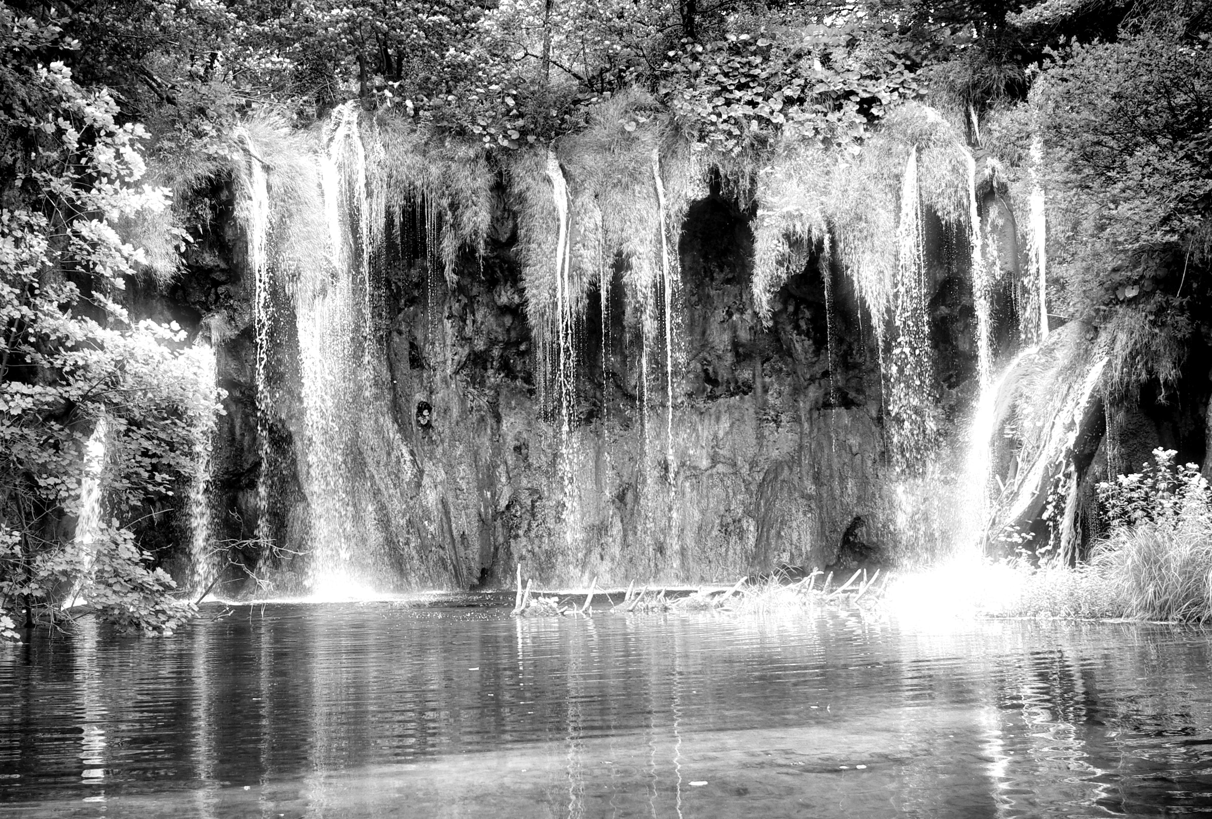 Papermoon 1100000002199 "Wasserfall Schwarz & Weiß"