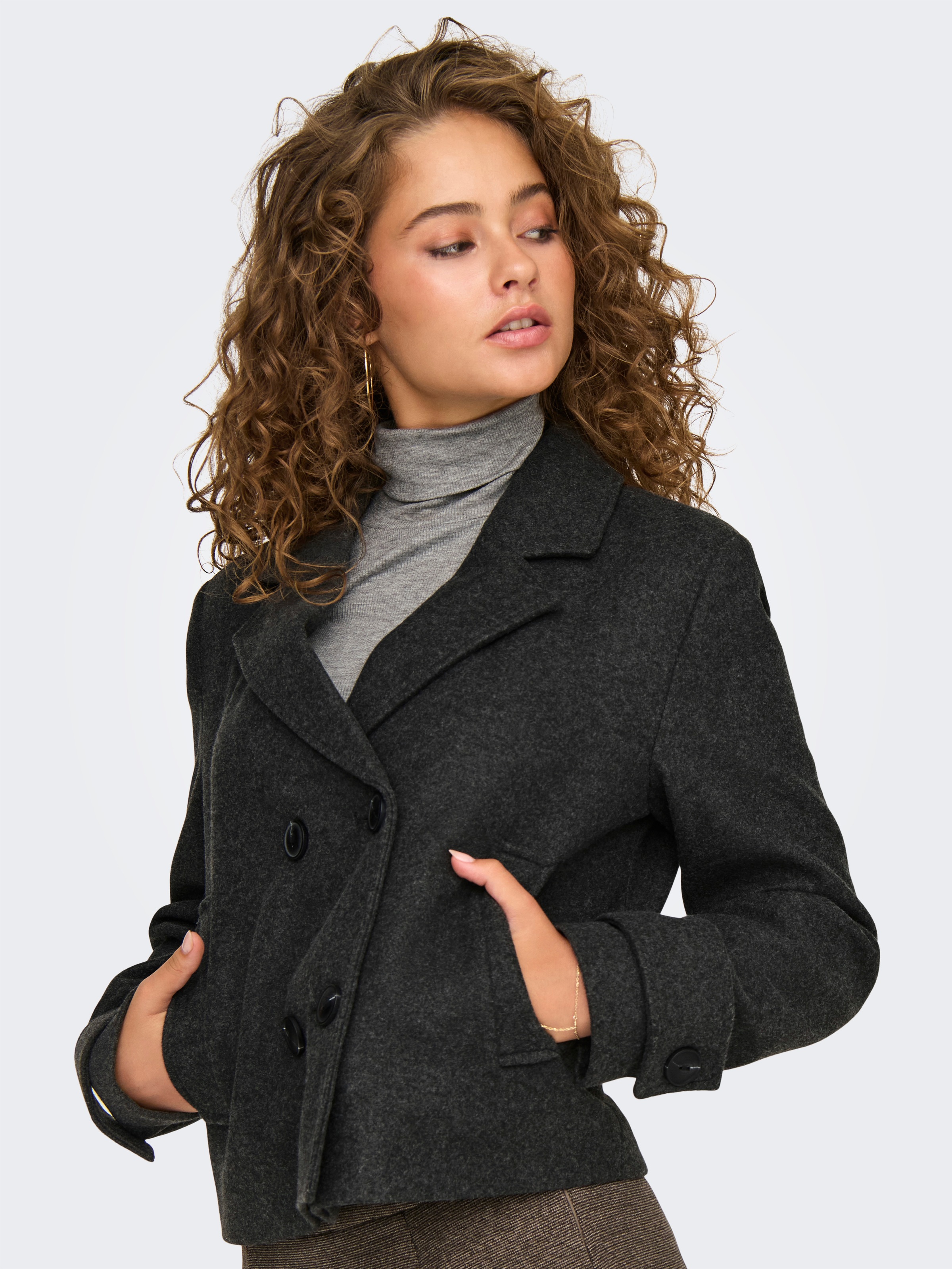 ONLY Kurzjacke "ONLFREJA LIFE SHORT DB JACKET OTW NOOS" Kunstfaser günstig online kaufen