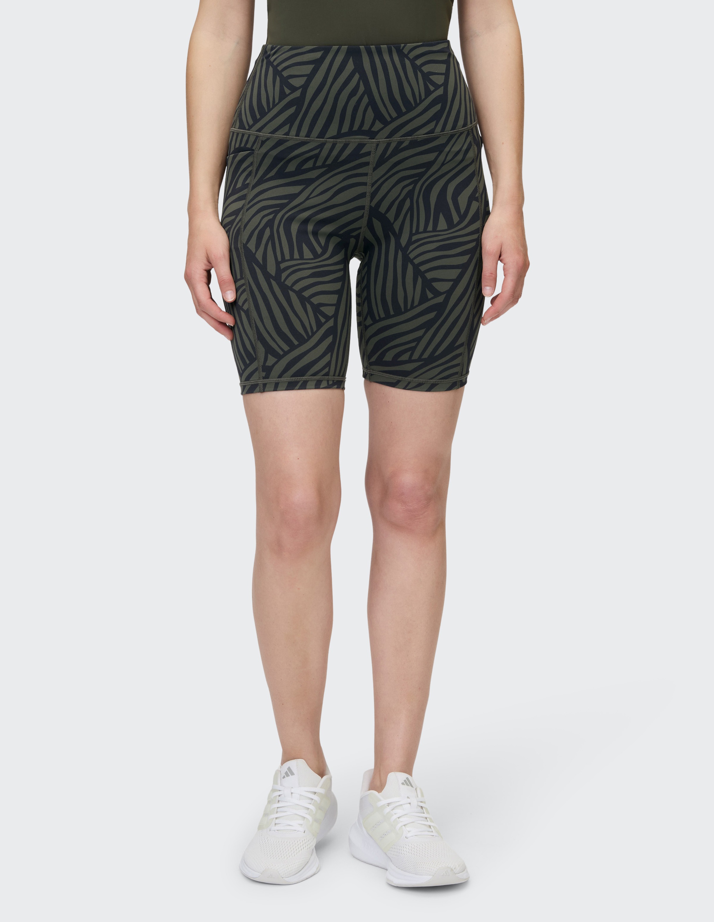 Venice Beach Trainingsshorts "CAMELIA" günstig online kaufen