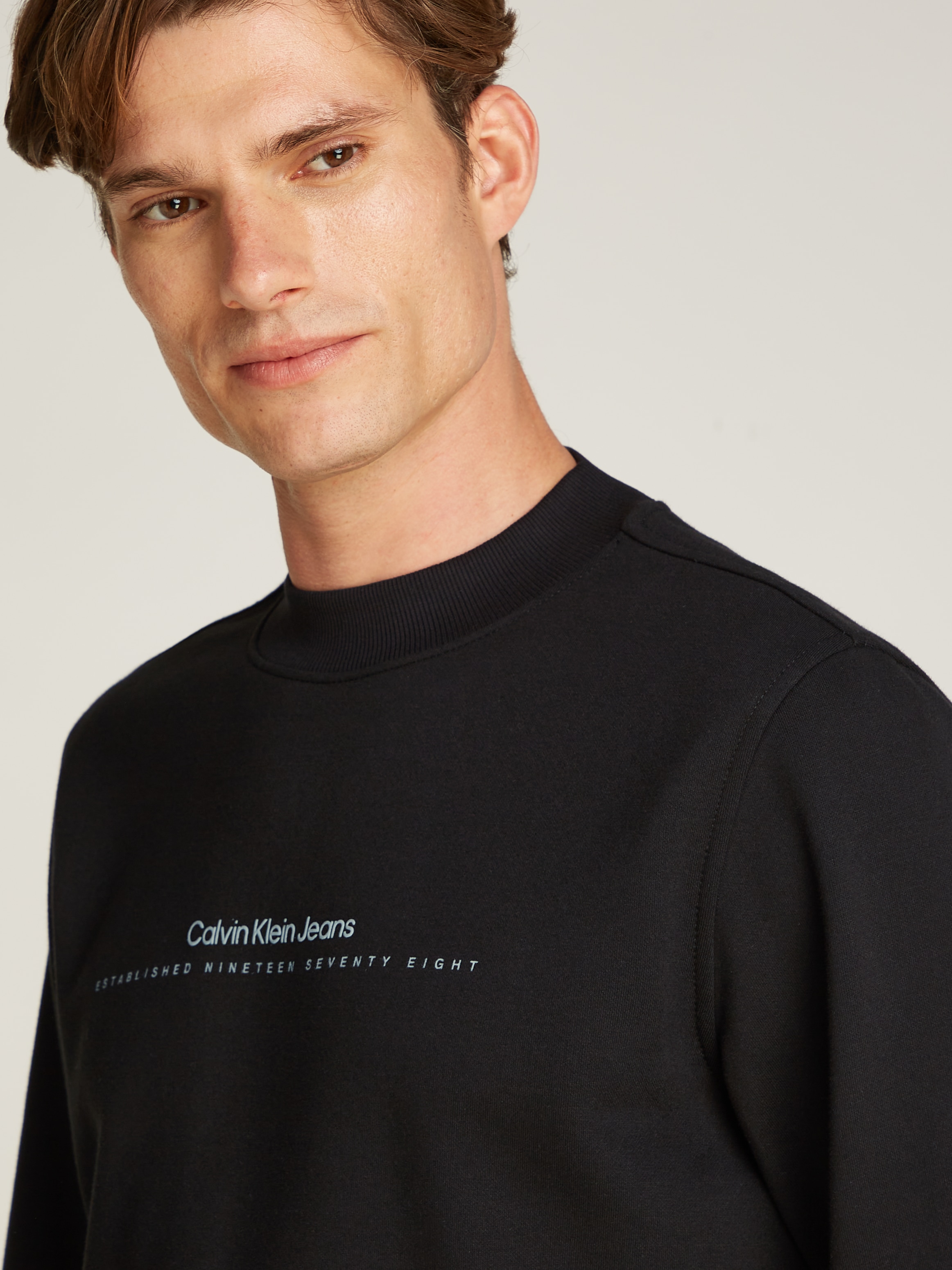 Calvin Klein Jeans Sweatshirt »MINIMAL LOGO CREW NECK«, Logodruck
