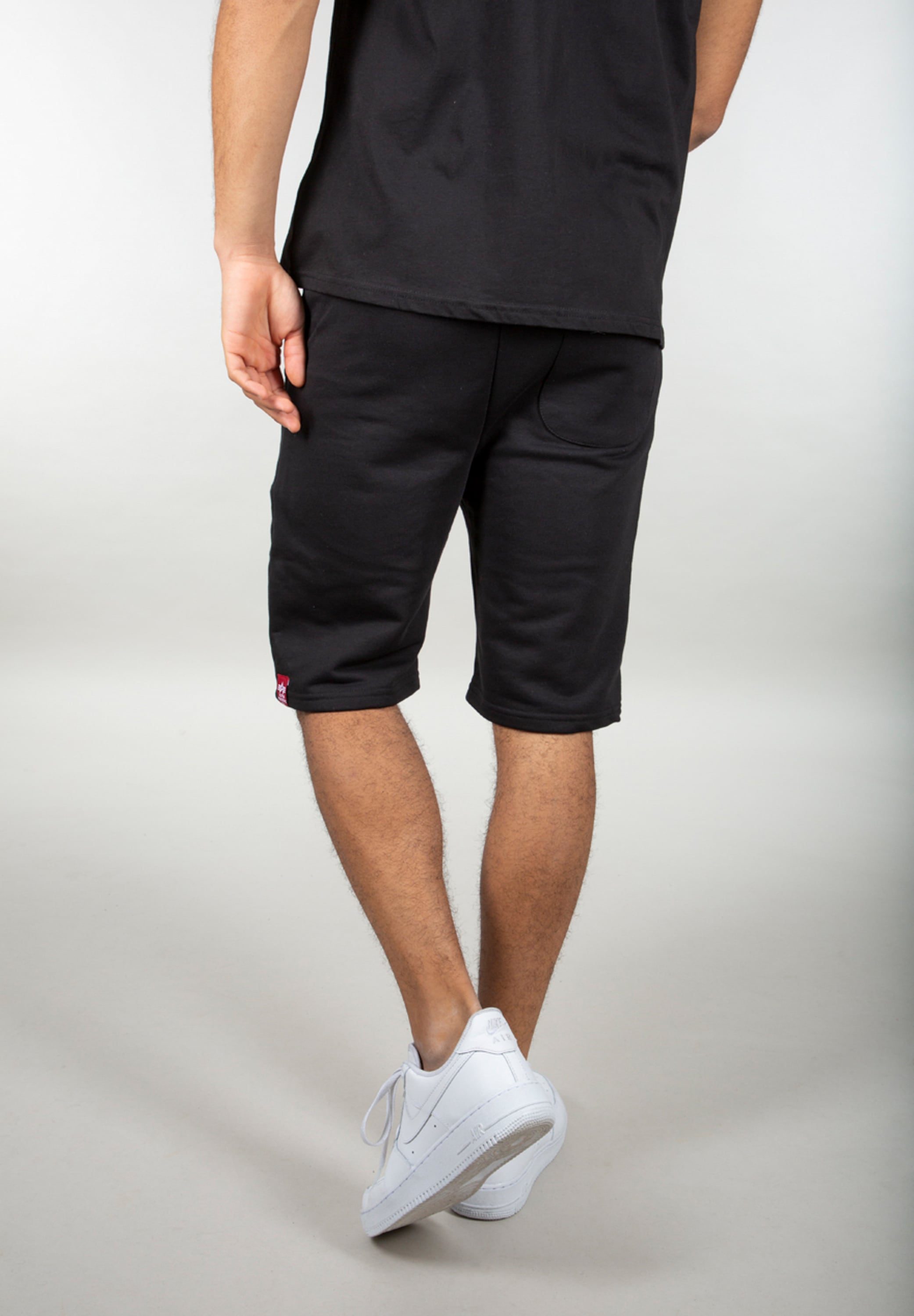 Alpha Industries Sweatshorts »NASA Basic Sweat Short«