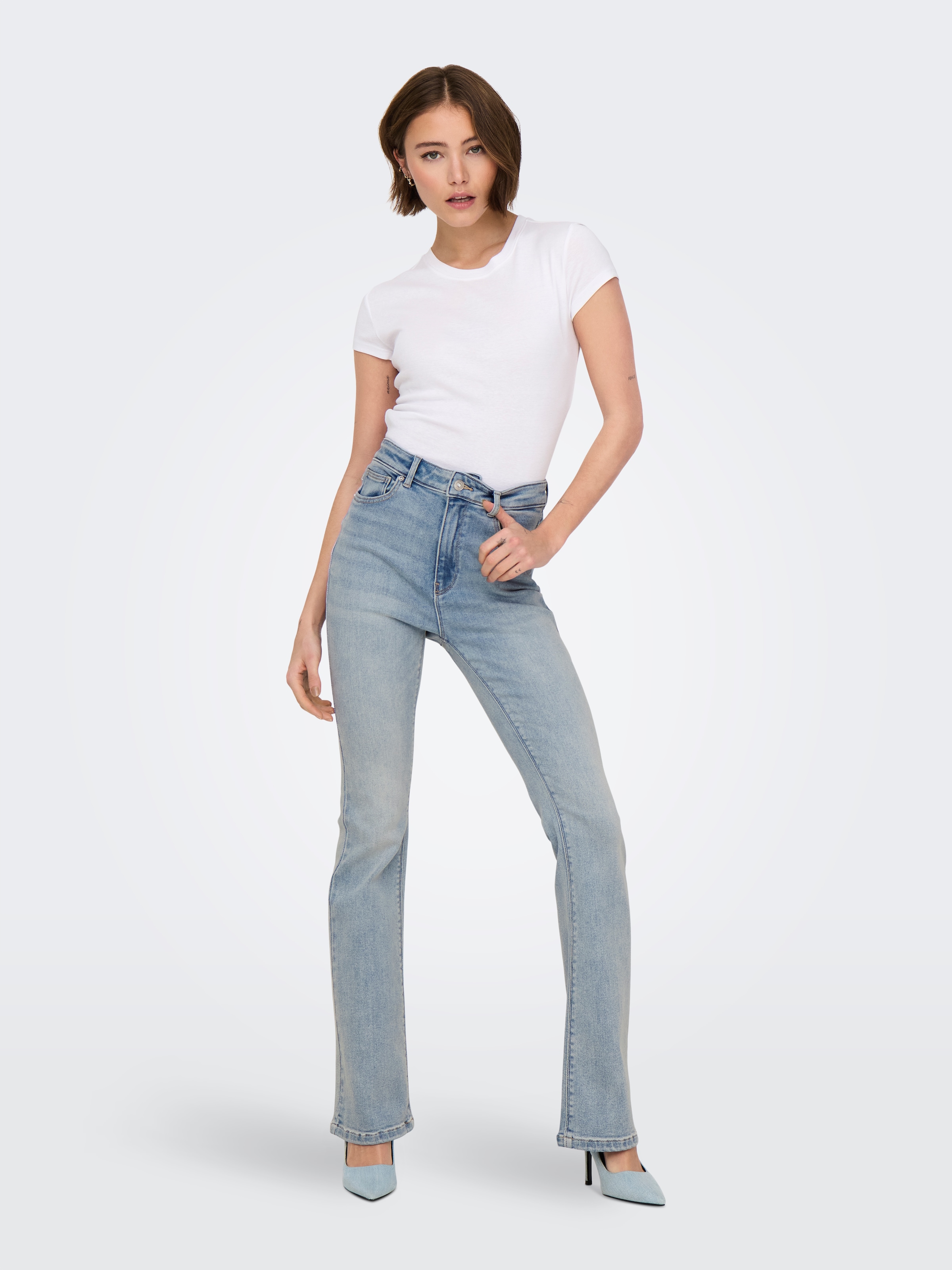 ONLY Bootcut-Jeans »ONLMILA HW FLARED DNM BJ837 NOOS«