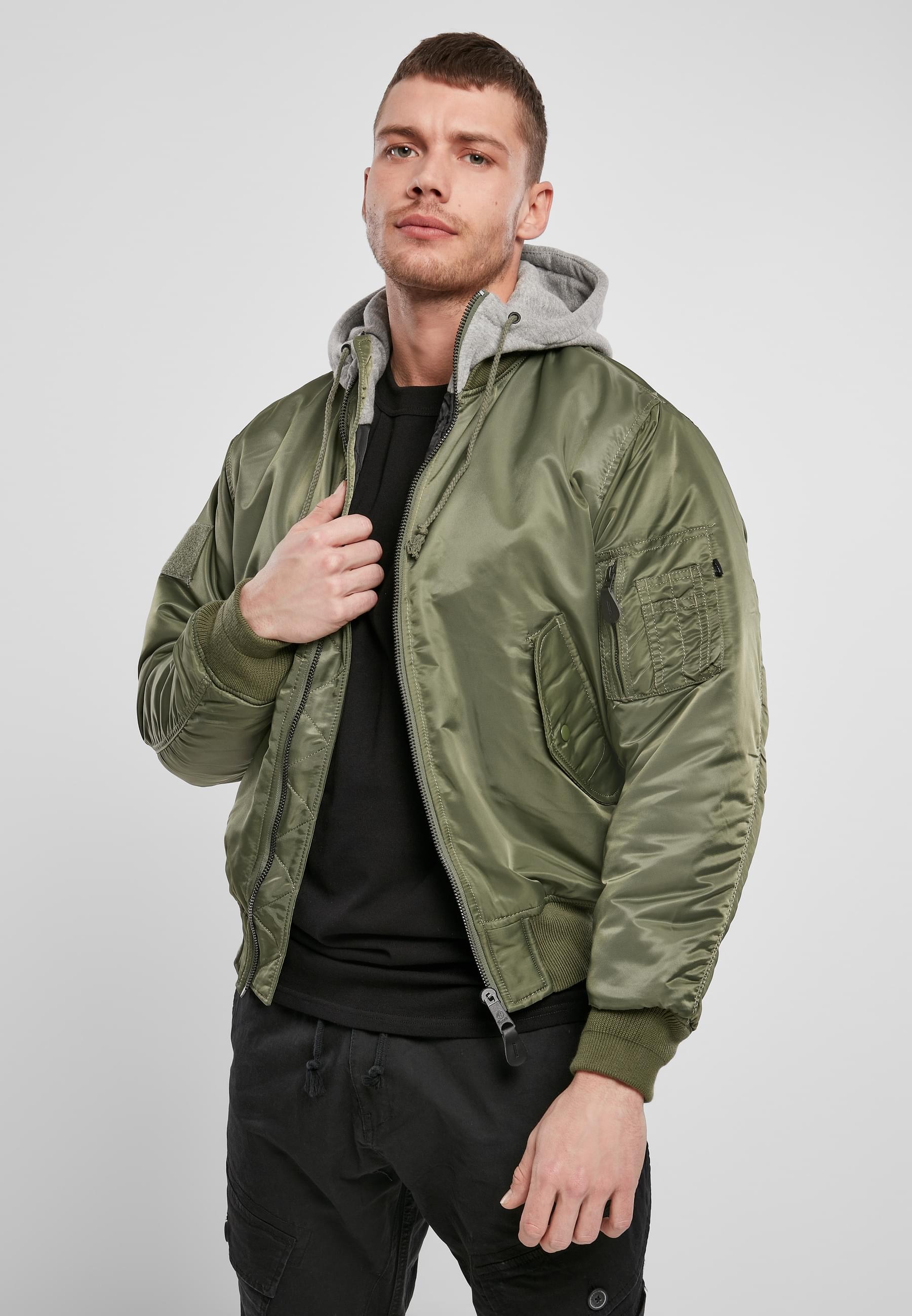 Brandit Anorak »Brandit Herren Hooded MA1 Bomber Jacket«, (1 St.), mit Kapuze