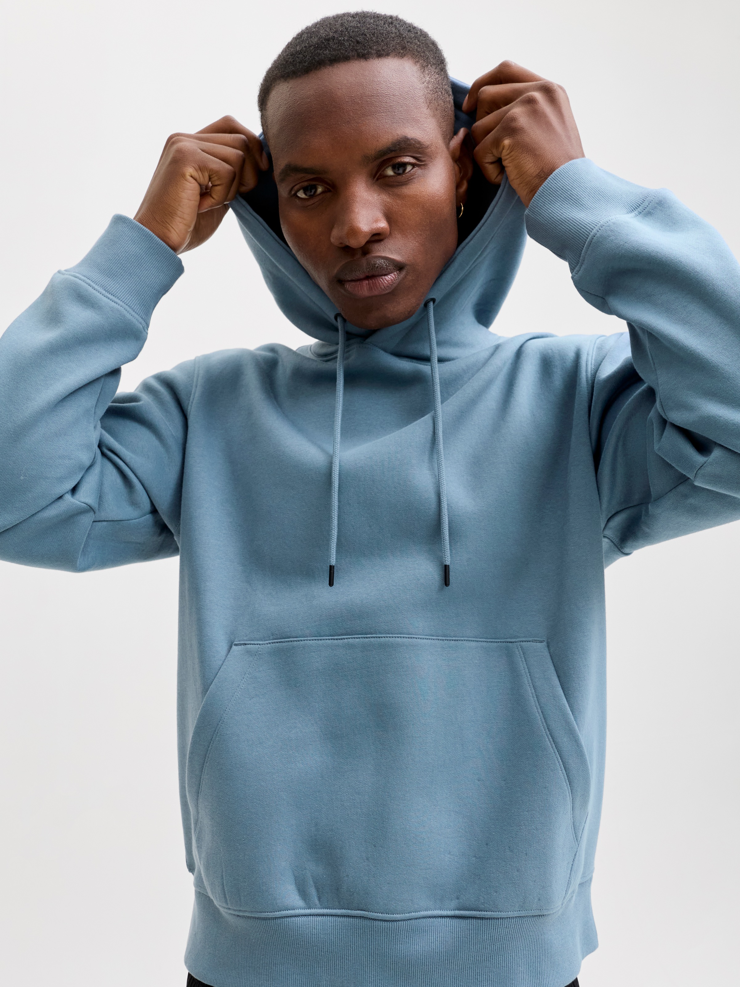 Jack & Jones "JJESTAR BASIC SWEAT HOOD NOOS", mit Rippbündchen günstig online kaufen