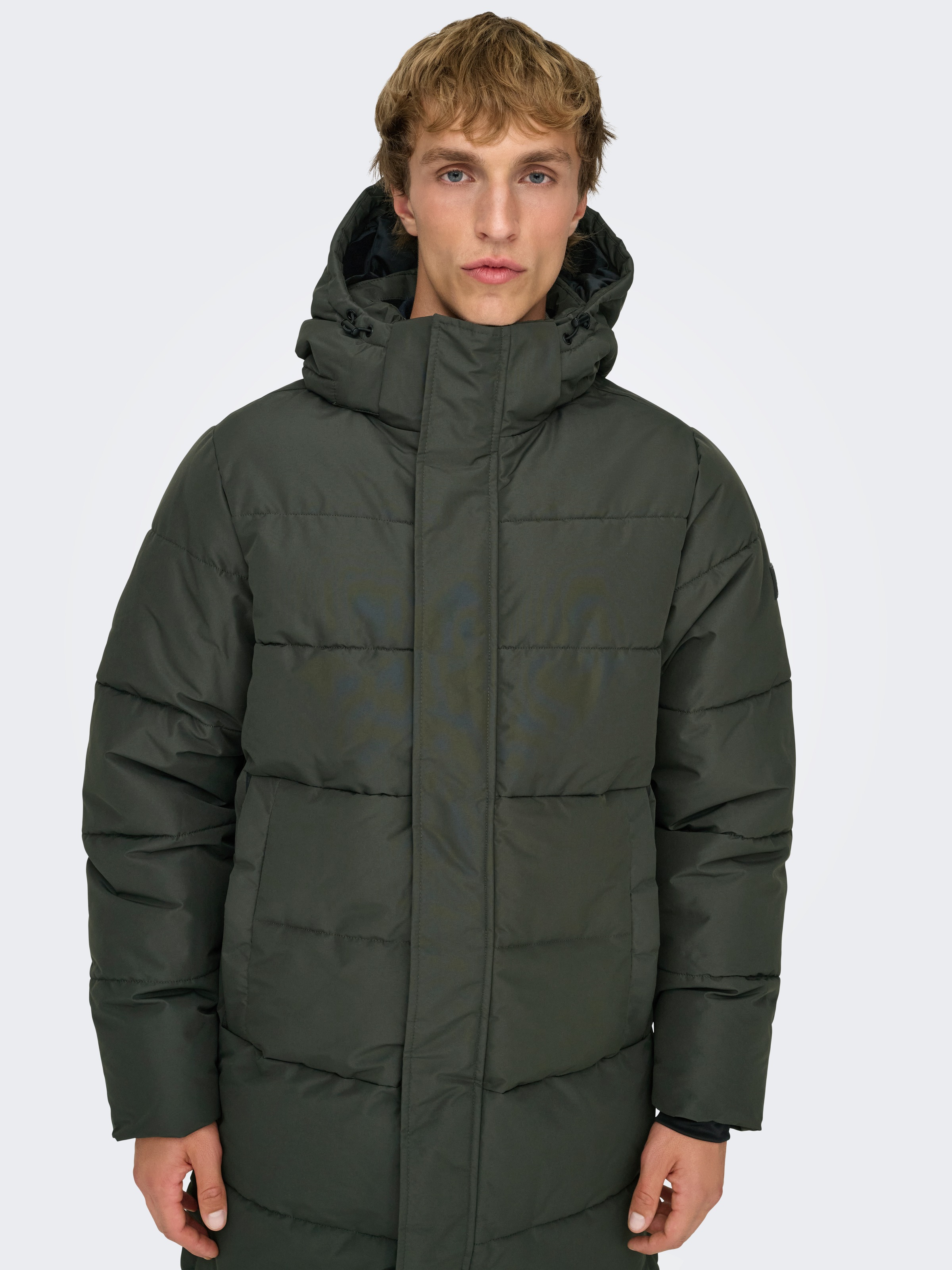 ONLY & SONS Steppjacke »ONSCARL LIFE LONG QUILTED COAT NOOS OTW« mit Kapuze