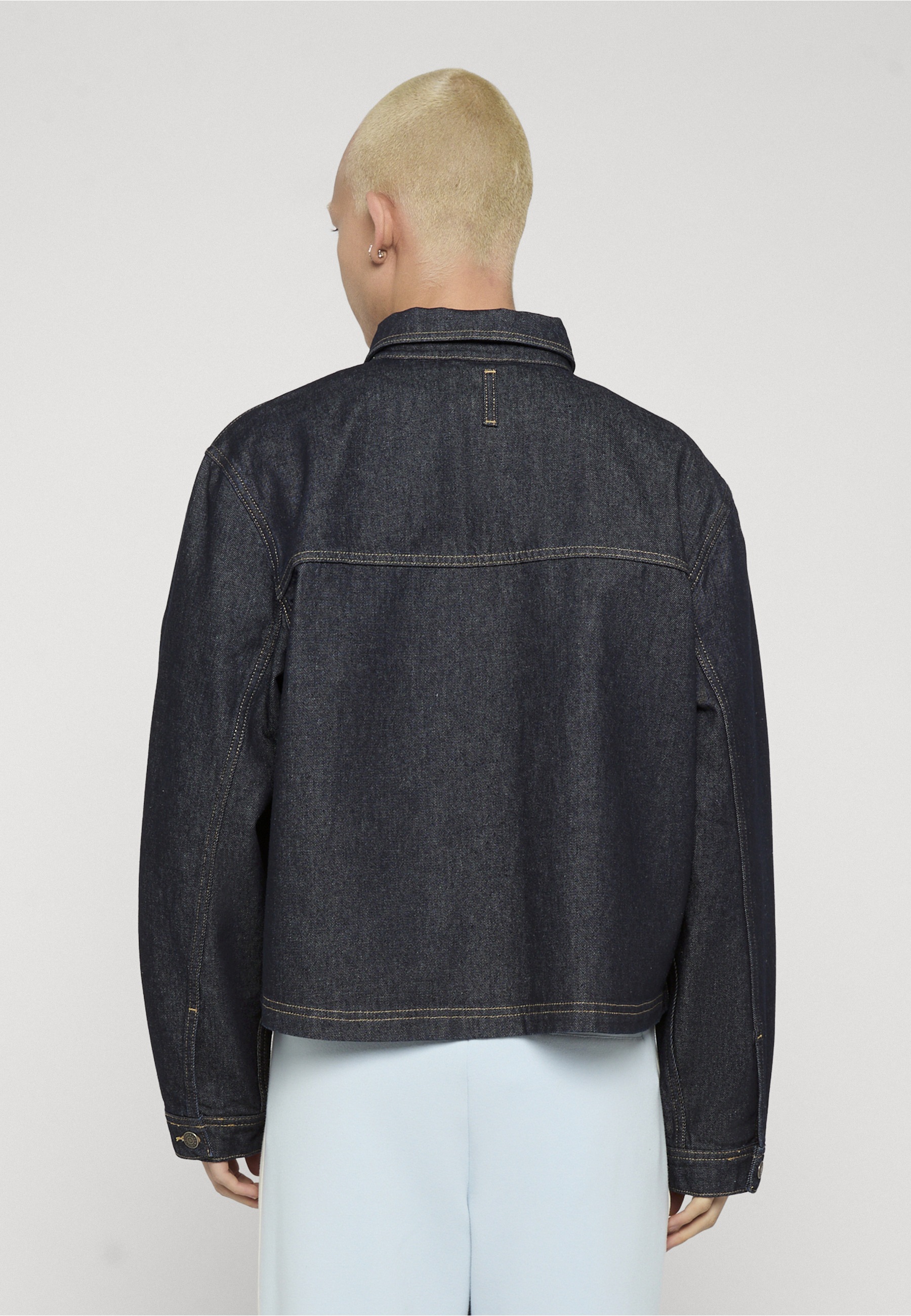 Karl Kani Jeansjacke »Karl Kani Kani Jeans Cropped Rinsed Denim Jacket« 1 Stk. tlg. ohne Kapuze