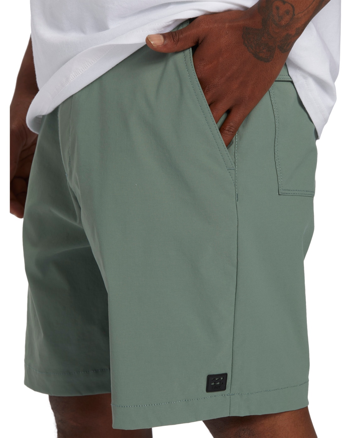 Billabong Boardshorts »Surftrek Plus Hybrid 19"«