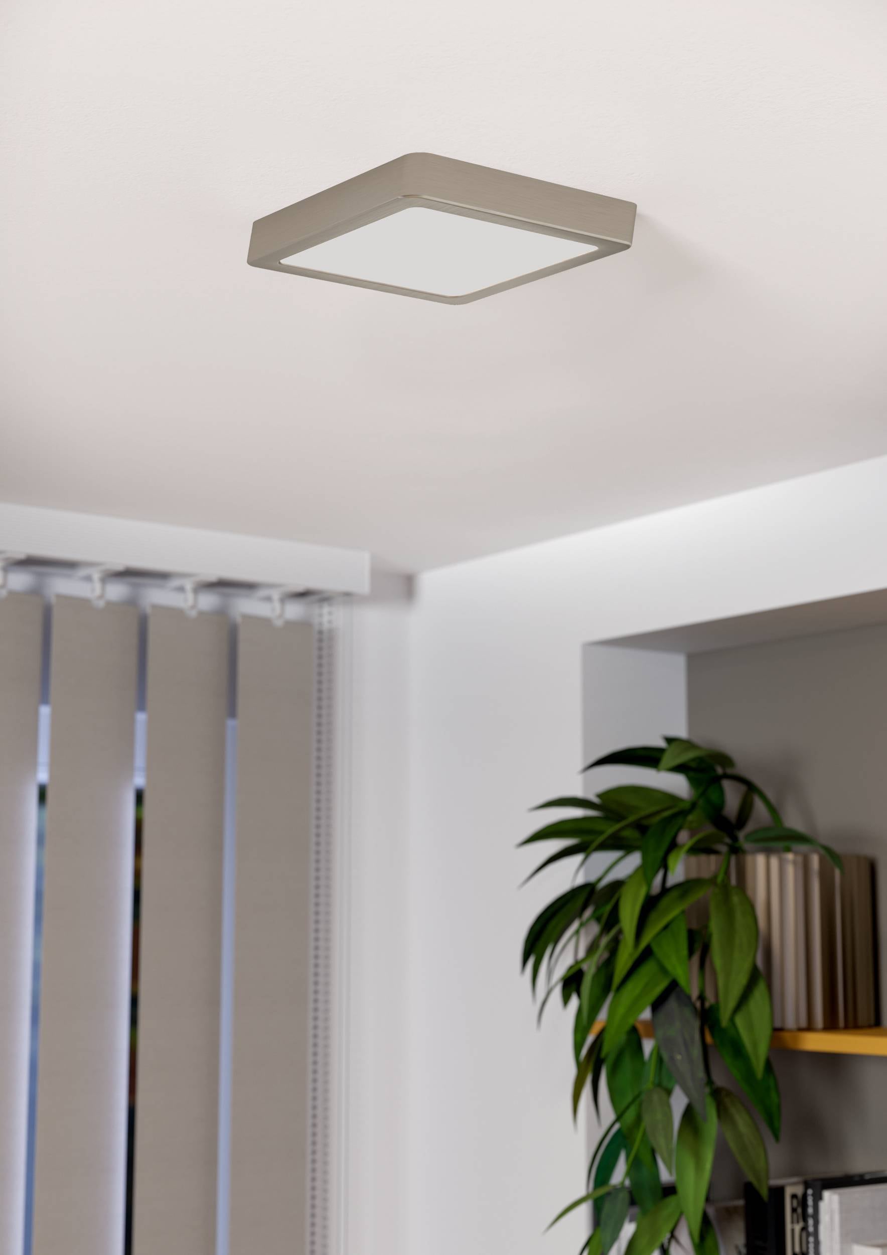 EGLO Aufbauleuchte »Fueva 5 Deckenleuchte, Stahl und Kunststoff, Wohnzimmerlampe, Lampe« LED-Modul 1 Stk. Neutralweiß Aufbauleuchte, Deckenlampe in Nickel-Matt, Weiß, LED Aufbaulampe