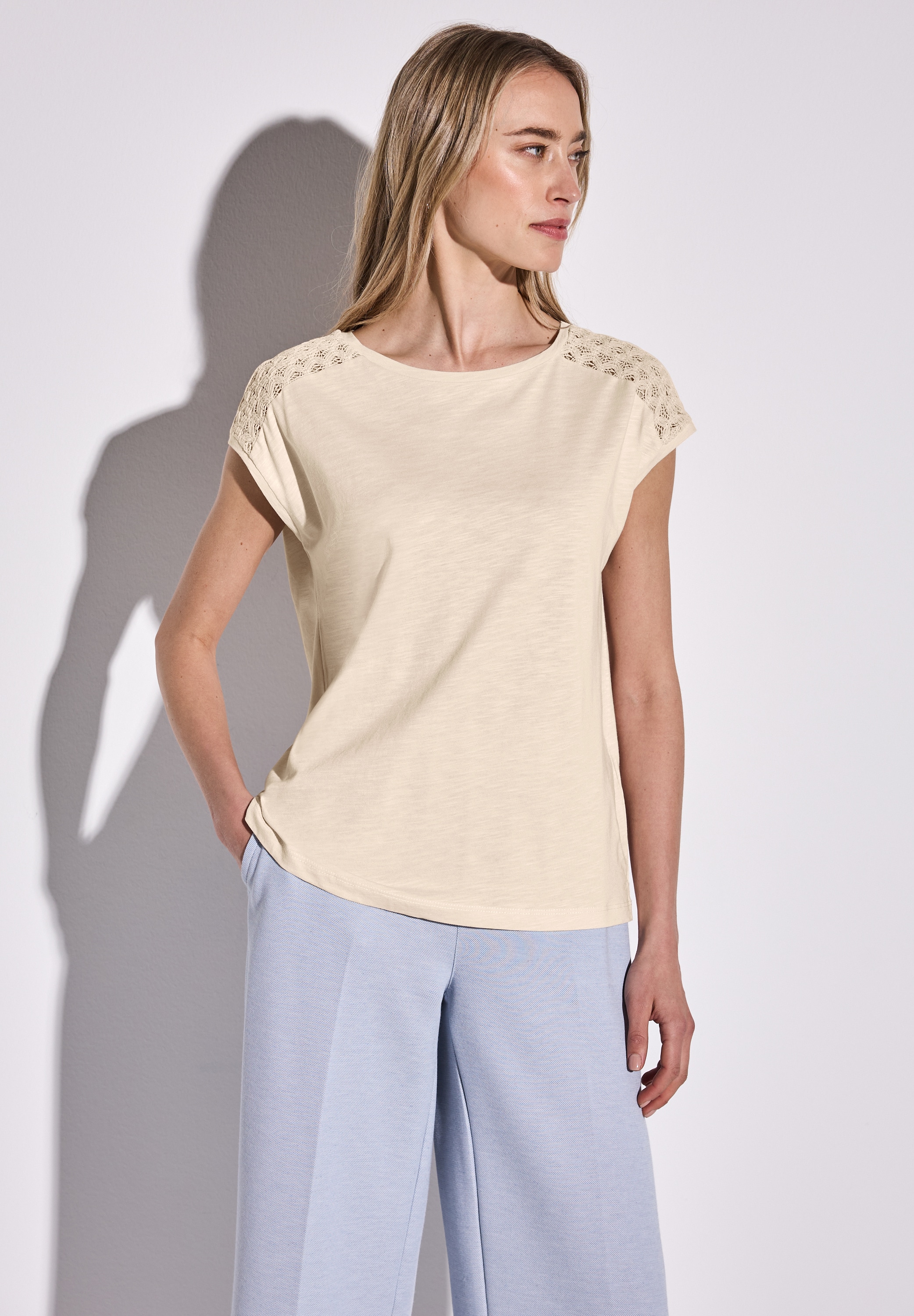 STREET ONE Spitzenshirt im soften Baumwoll-Mix