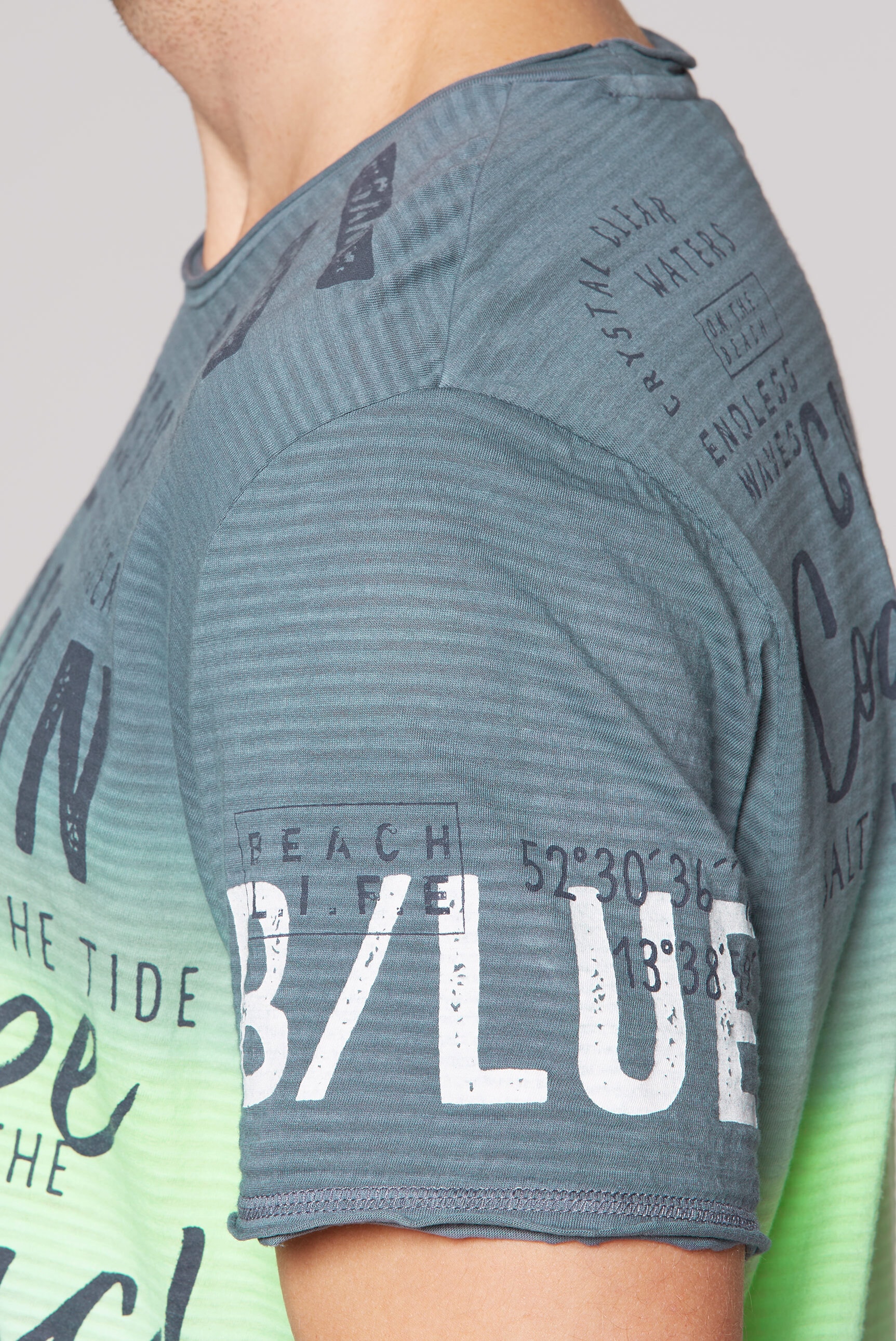CAMP DAVID Rundhalsshirt, mit offenen Kanten