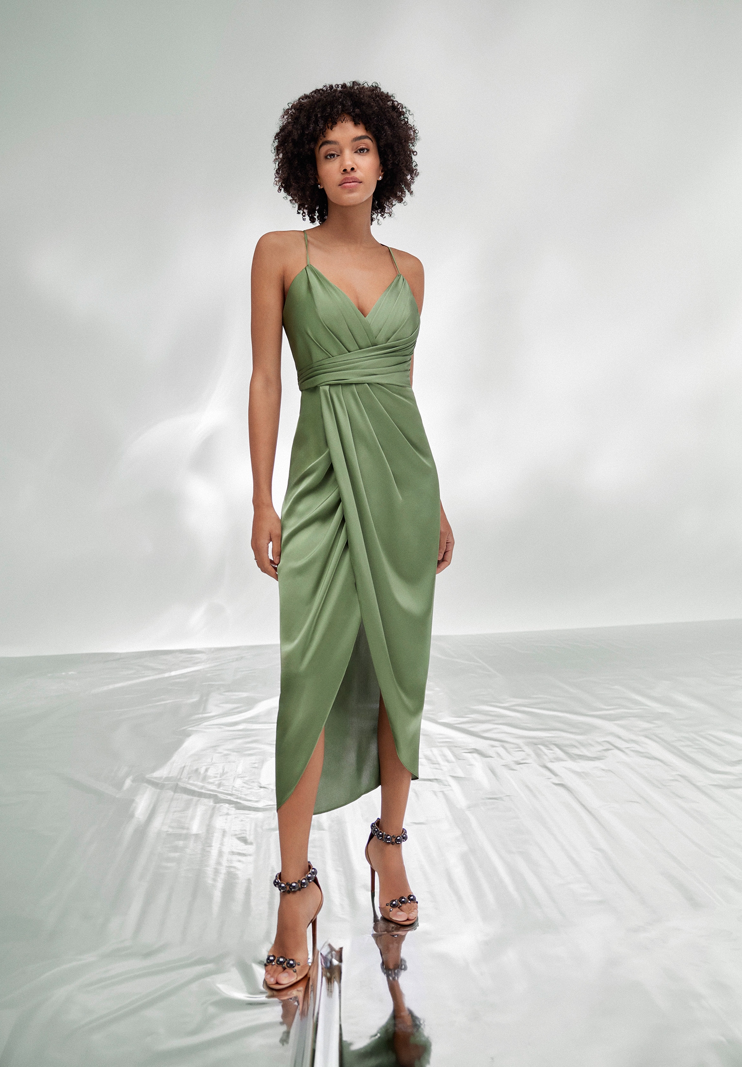 Vera Mont Abendkleid »Vera Mont Abendkleid mit Raffung«, Material