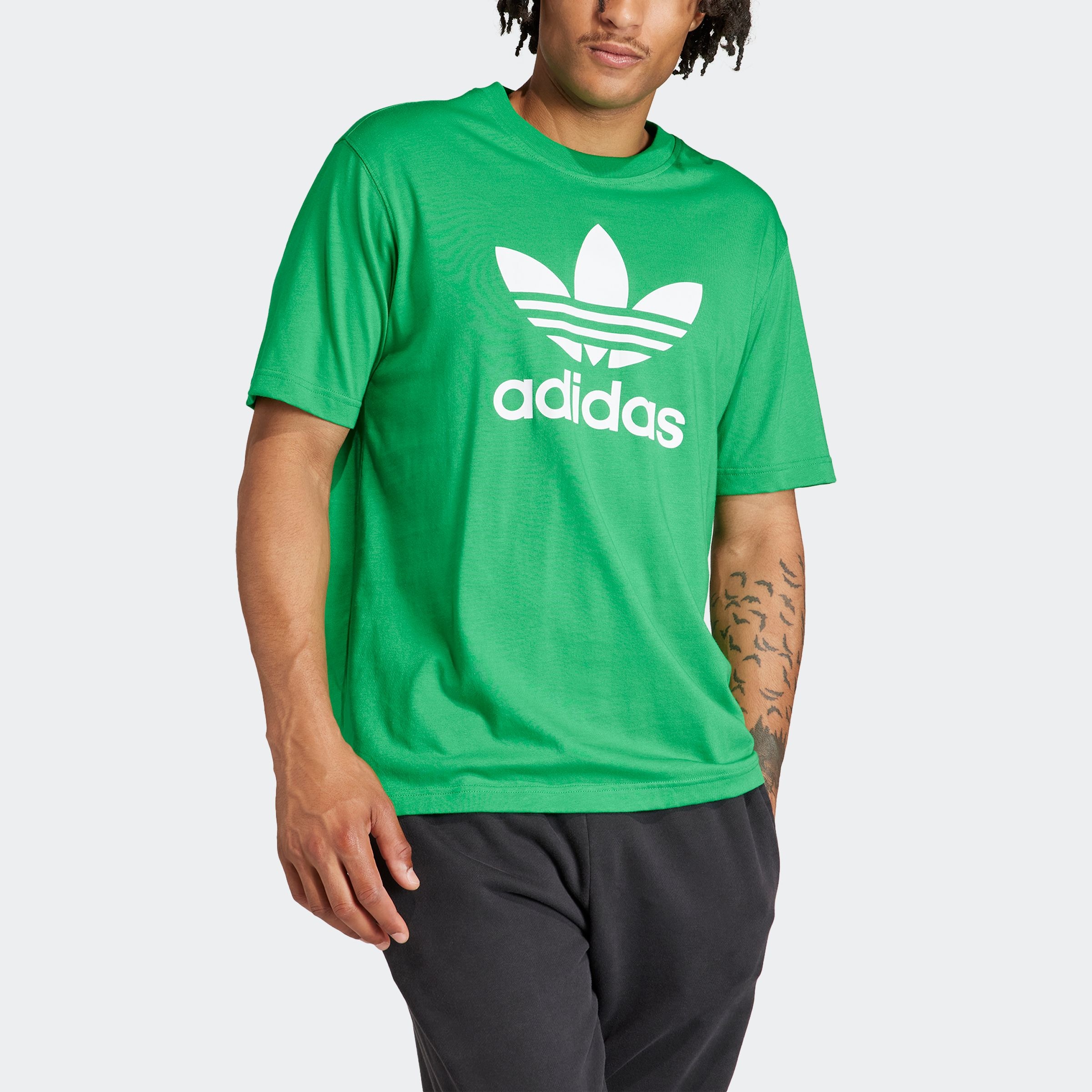 adidas Originals T-Shirt »TREFOIL T-SHIRT«, Basic Shirt mit großem Trefoil Logoprint