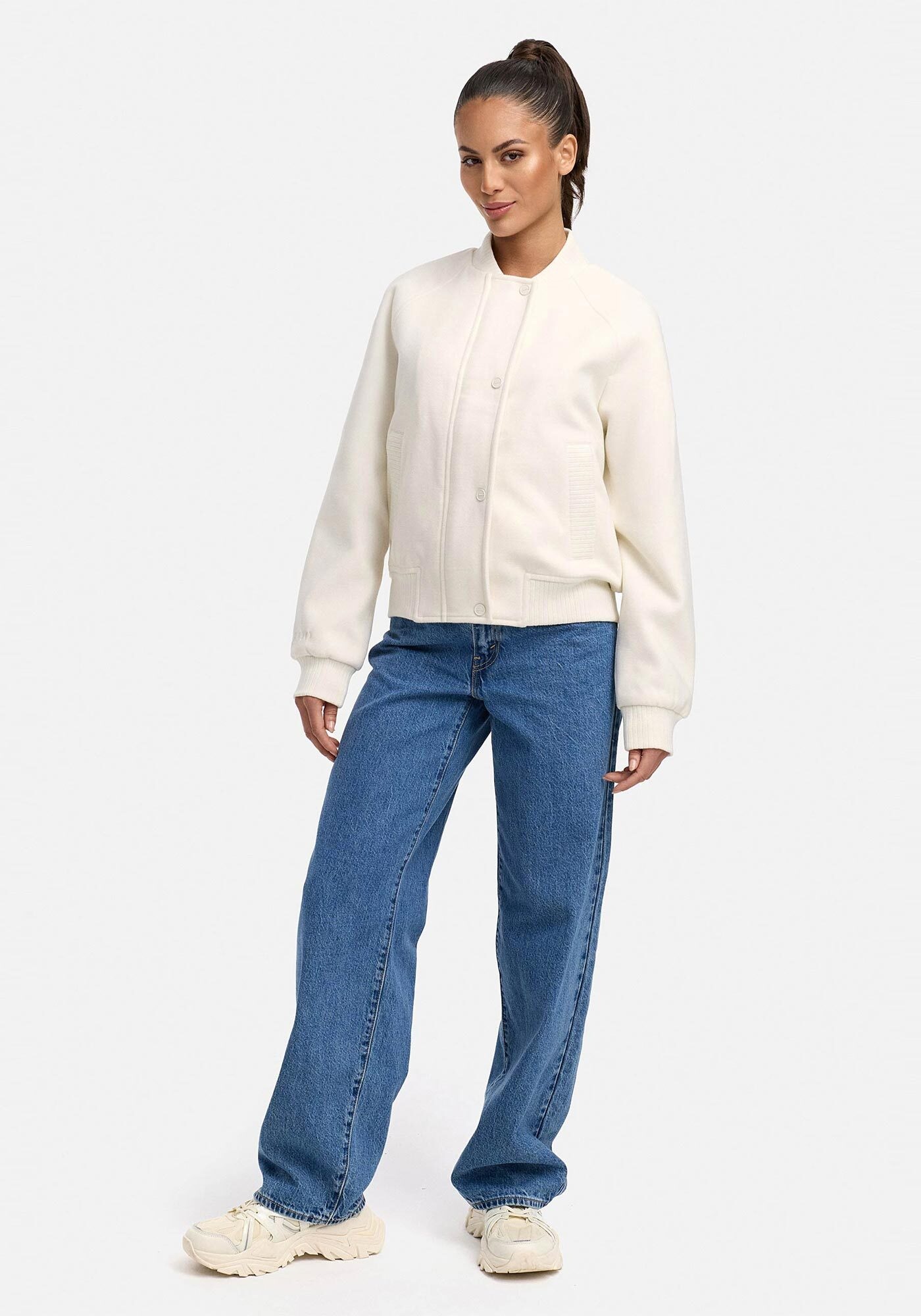 Marikoo Collegejacke »Zunaa«, Modische Jacke im Collegejacken-Stil mit Rippbündchen und Raglanärmeln