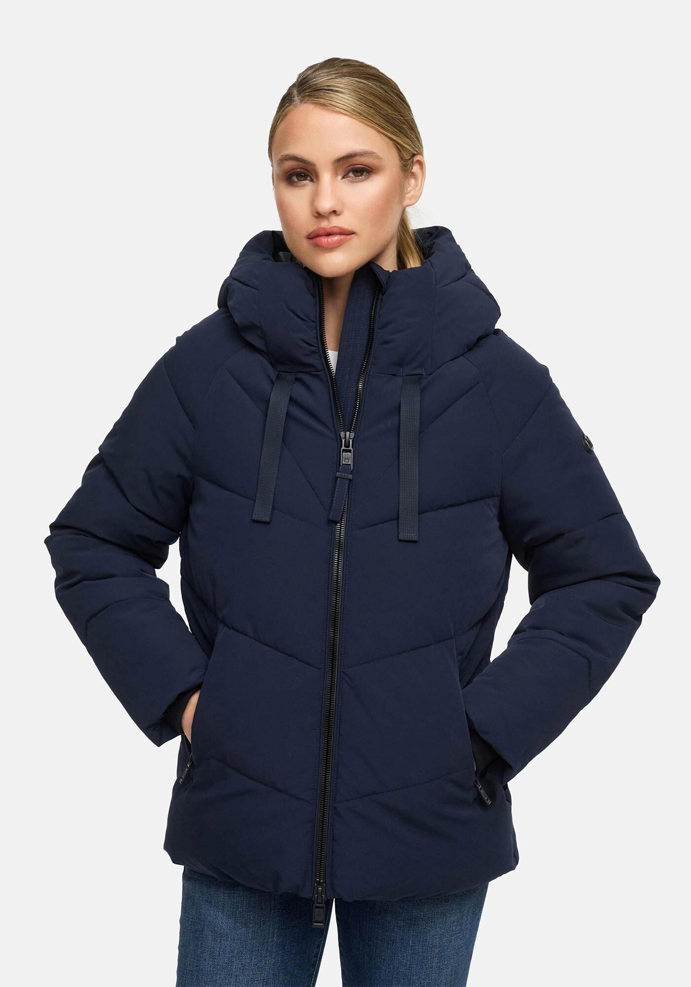 Marikoo Winterjacke »Kwamee«, Schräg gesteppte Winterjacke mit fester Kapuze