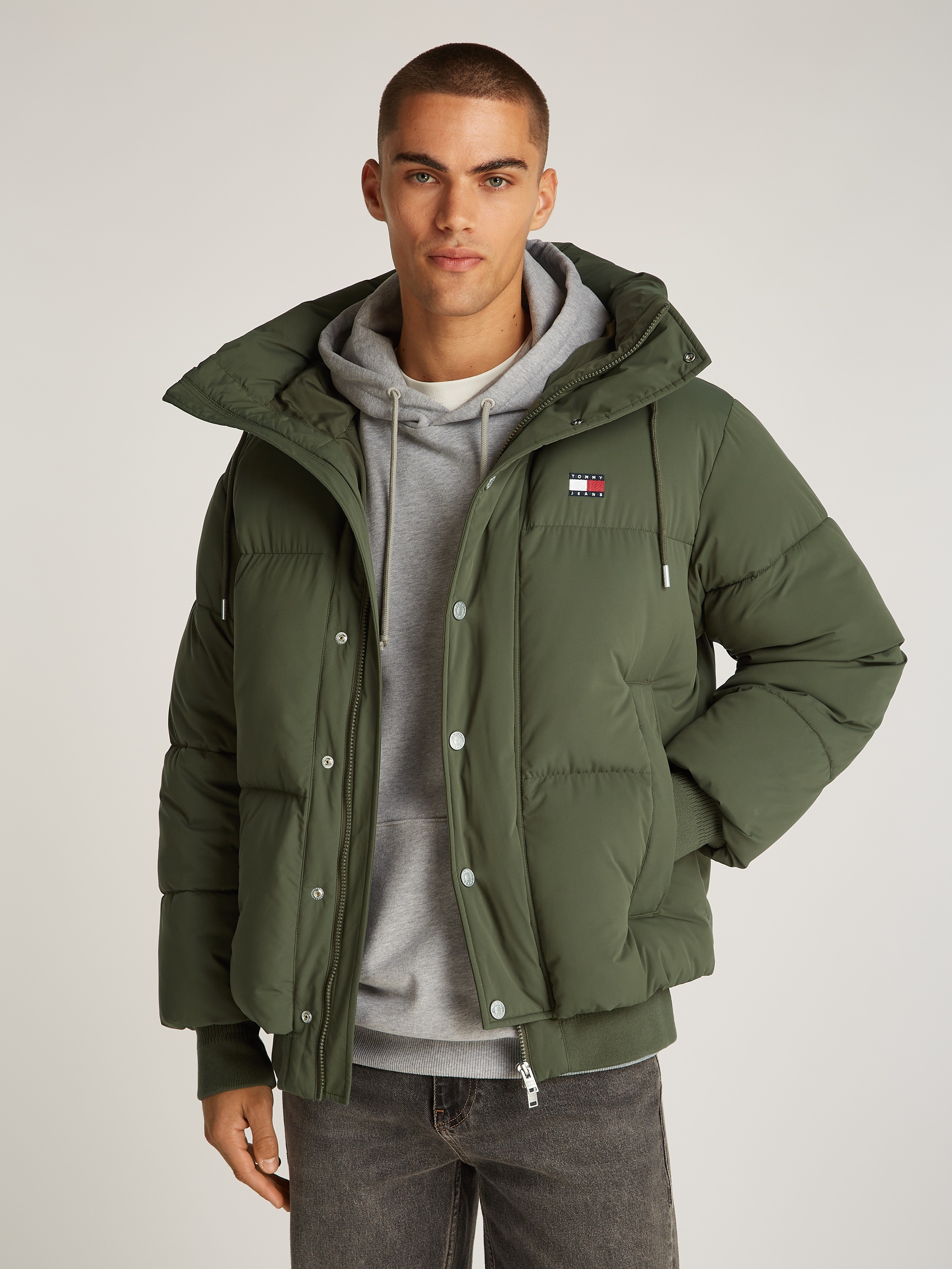 Tommy Jeans Steppjacke "TJM BRANDED PUFFER JACKET EXT", mit Kapuze, mit Log günstig online kaufen