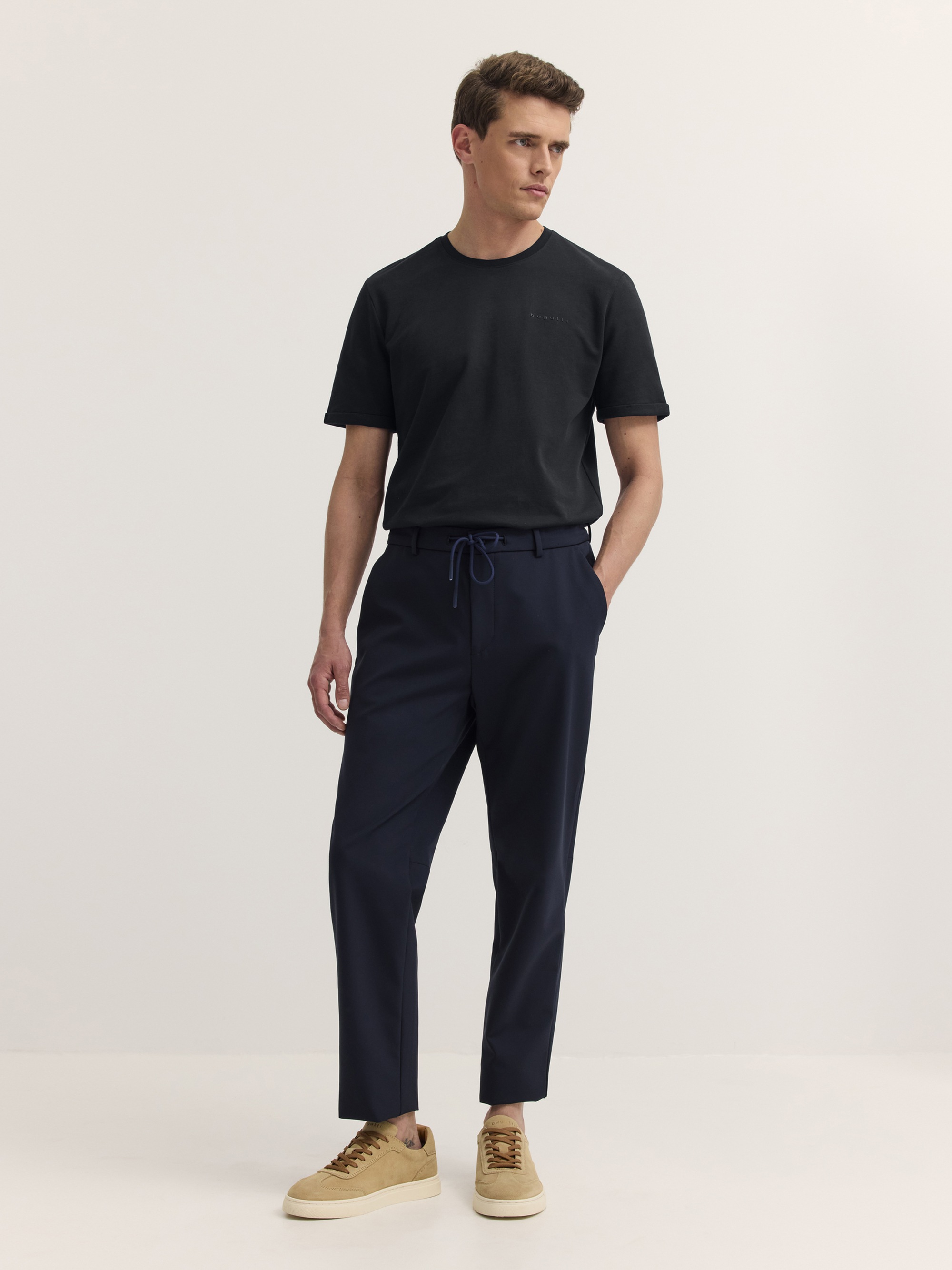 bugatti T-Shirt »Oversized Fit« Oversized Fit Baumwolle Rundhals Brustprint