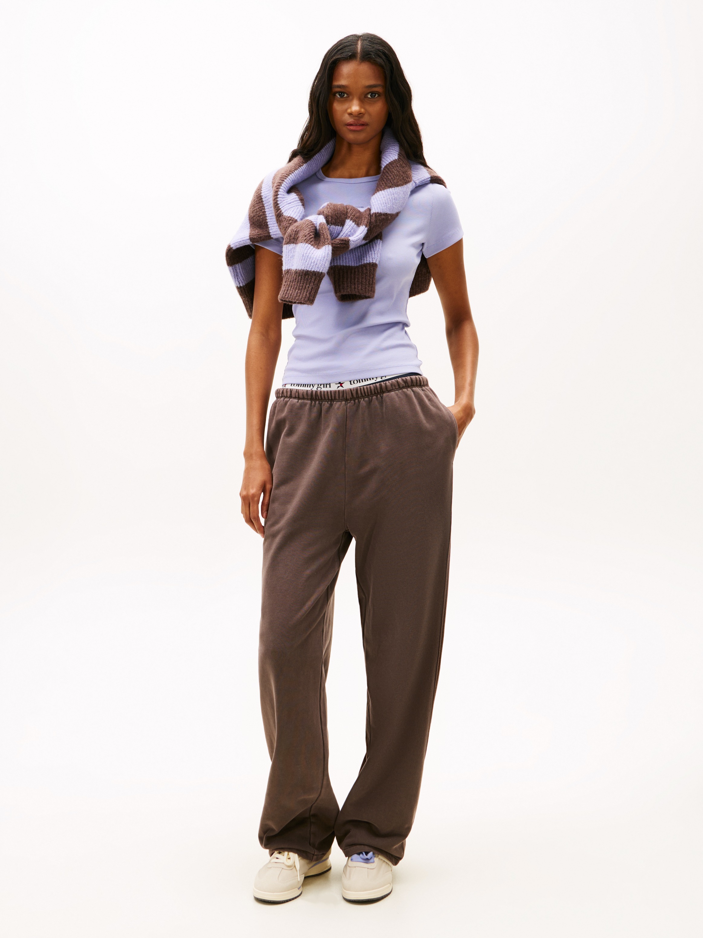 Thumbnail - Tommy Jeans Kurzarmshirt "TJW SLIM BADGE RIB TEE" mit gerippter Struktur