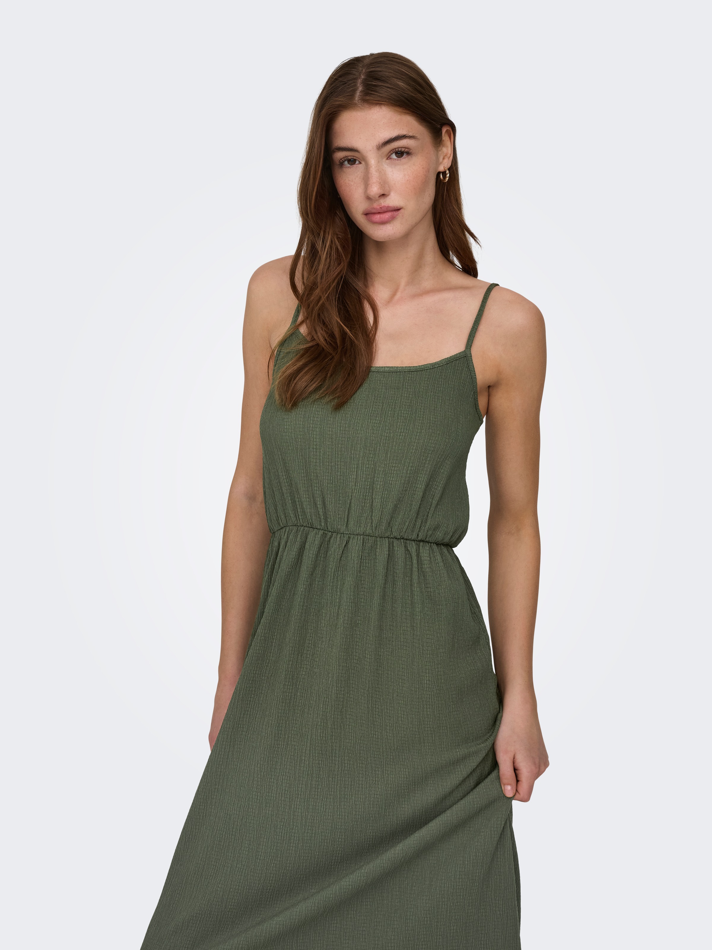 Maxikleid ONLY "ONLALTA S/L LONG STRAP DRESS PNT ZLO", Damen, Gr. M, N-Gr, kalamata, Web, Obermaterial: 98% Polyester, 2% Elasthan, unifarben, regular fit lang, Rundhals, Kleider Maxikleid 2
