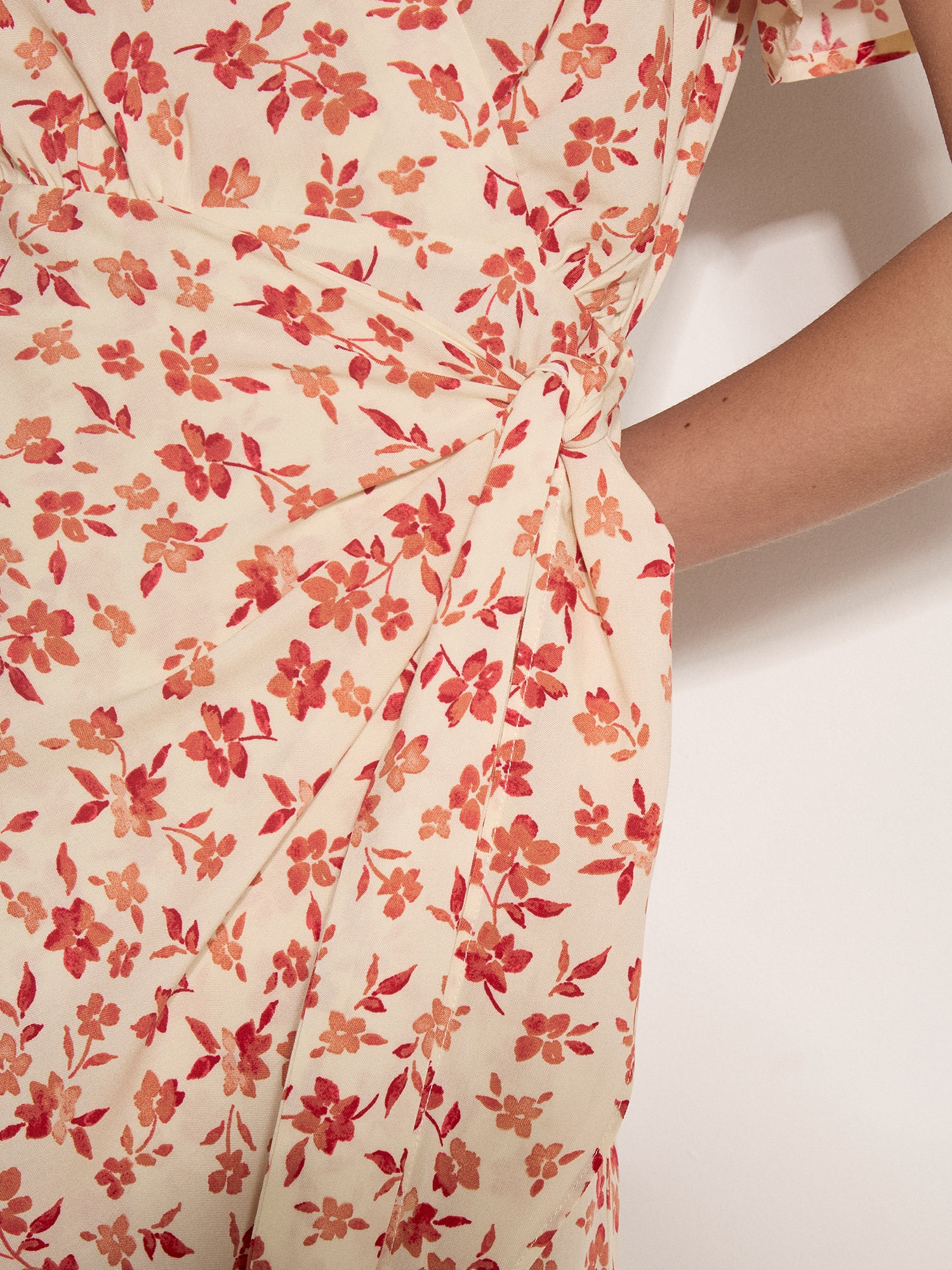 Apricot Minikleid »Wickel-Minikleid« mit Stoffgürtel,  Druck