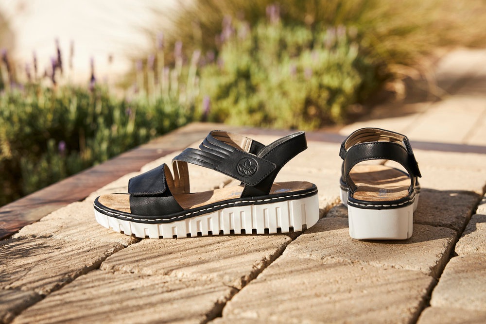 Rieker Plateausandale, Sommerschuh, Sandalette, Keilabsatz, mit Klettriemch günstig online kaufen