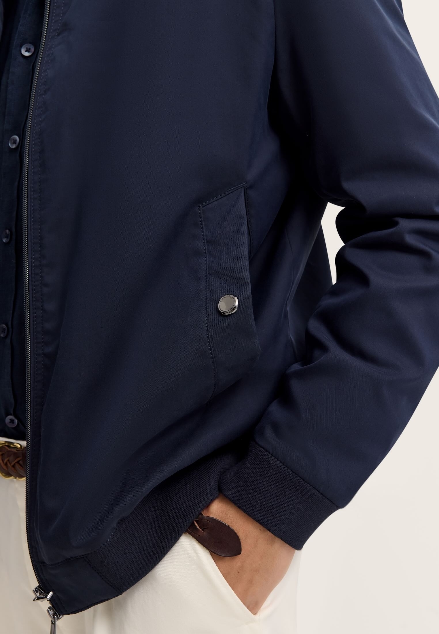 bugatti Blouson »Regular Fit« mit Strick-Einsätzen und Stretch