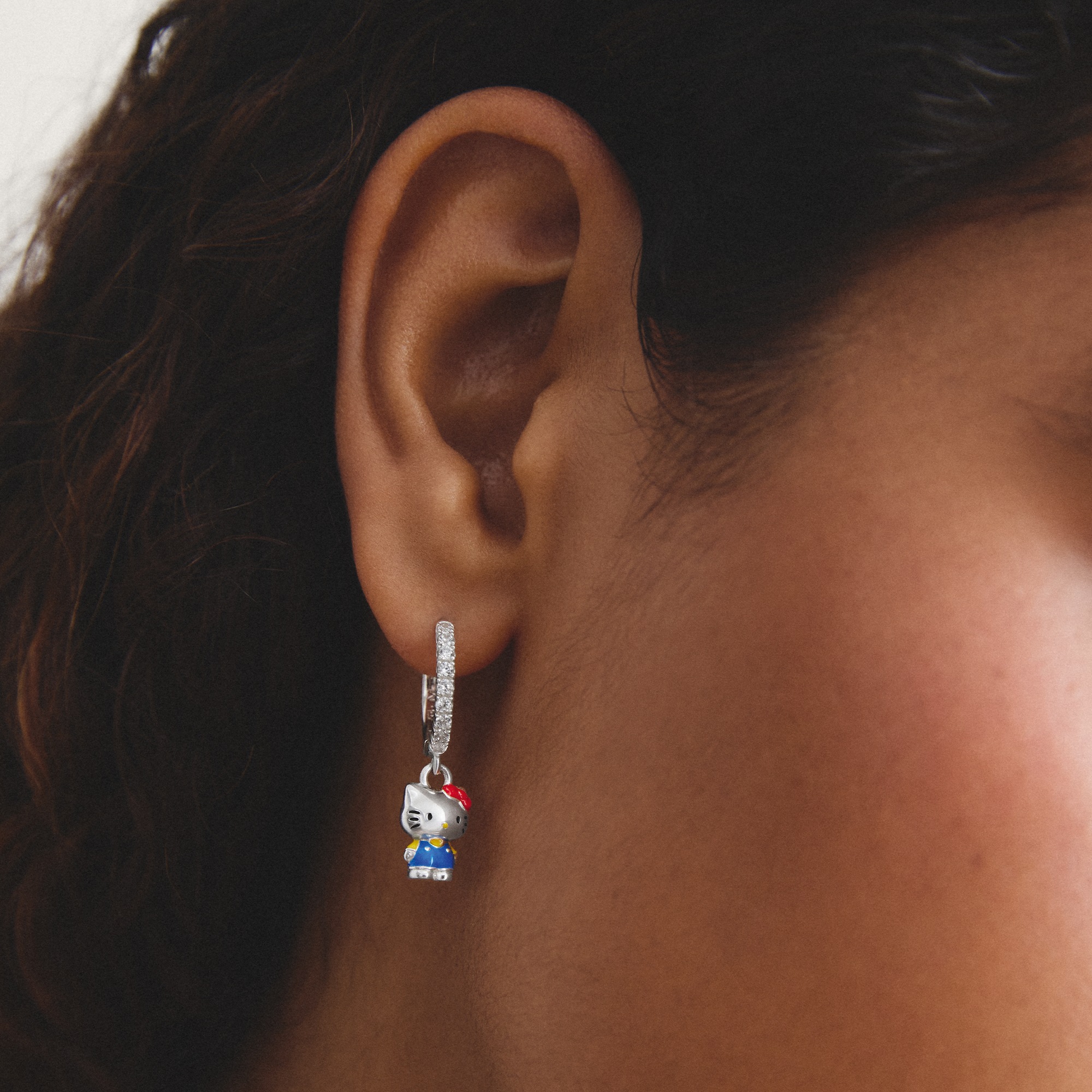 THOMAS SABO Single-Creole »THOMAS SABO ♡ Hello Kitty Single Creole blau« mit Zirkonia (synth.) - Emaille