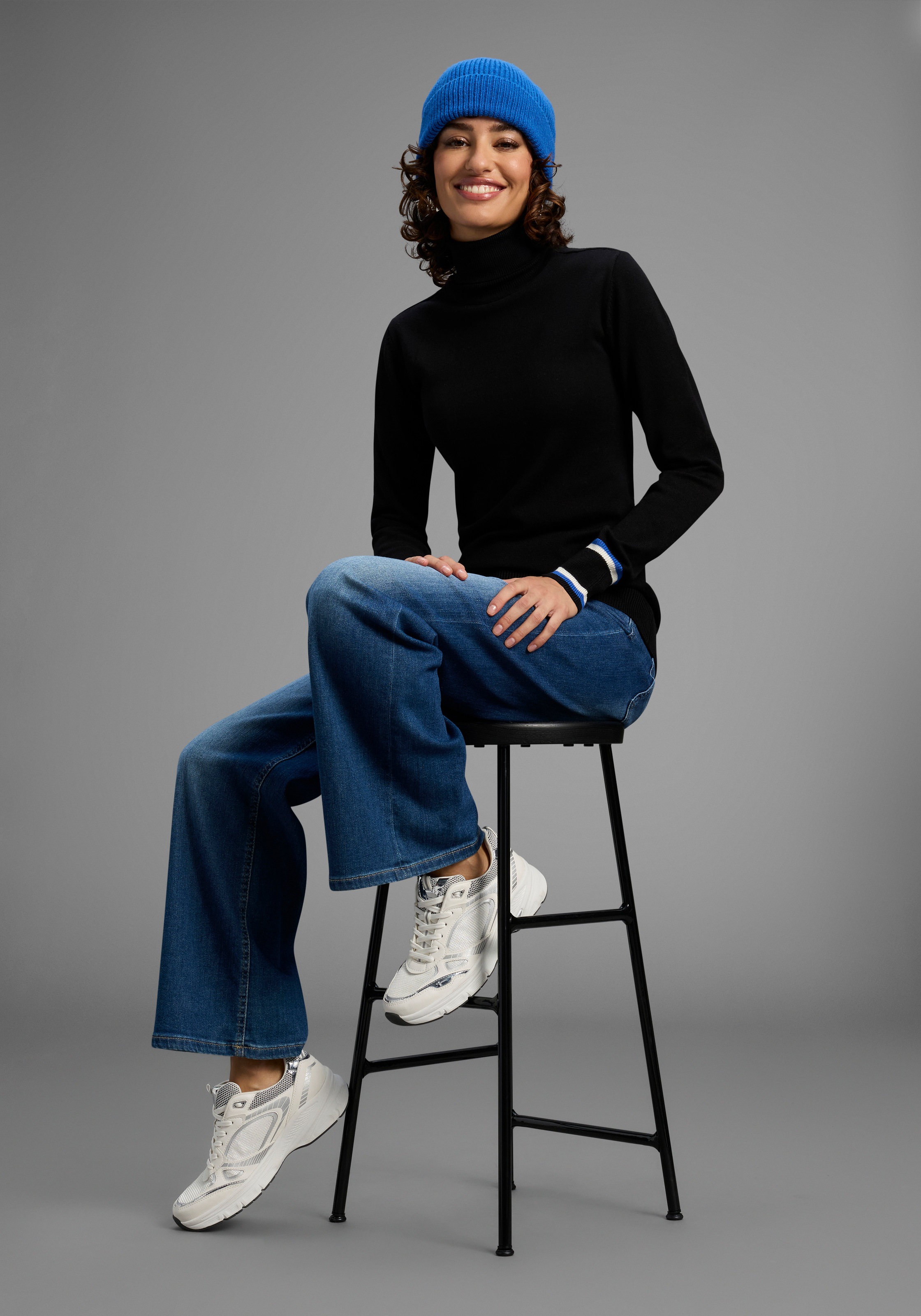 AJC Rollkragenpullover Feinstrick mit trendy Kontraststreifen