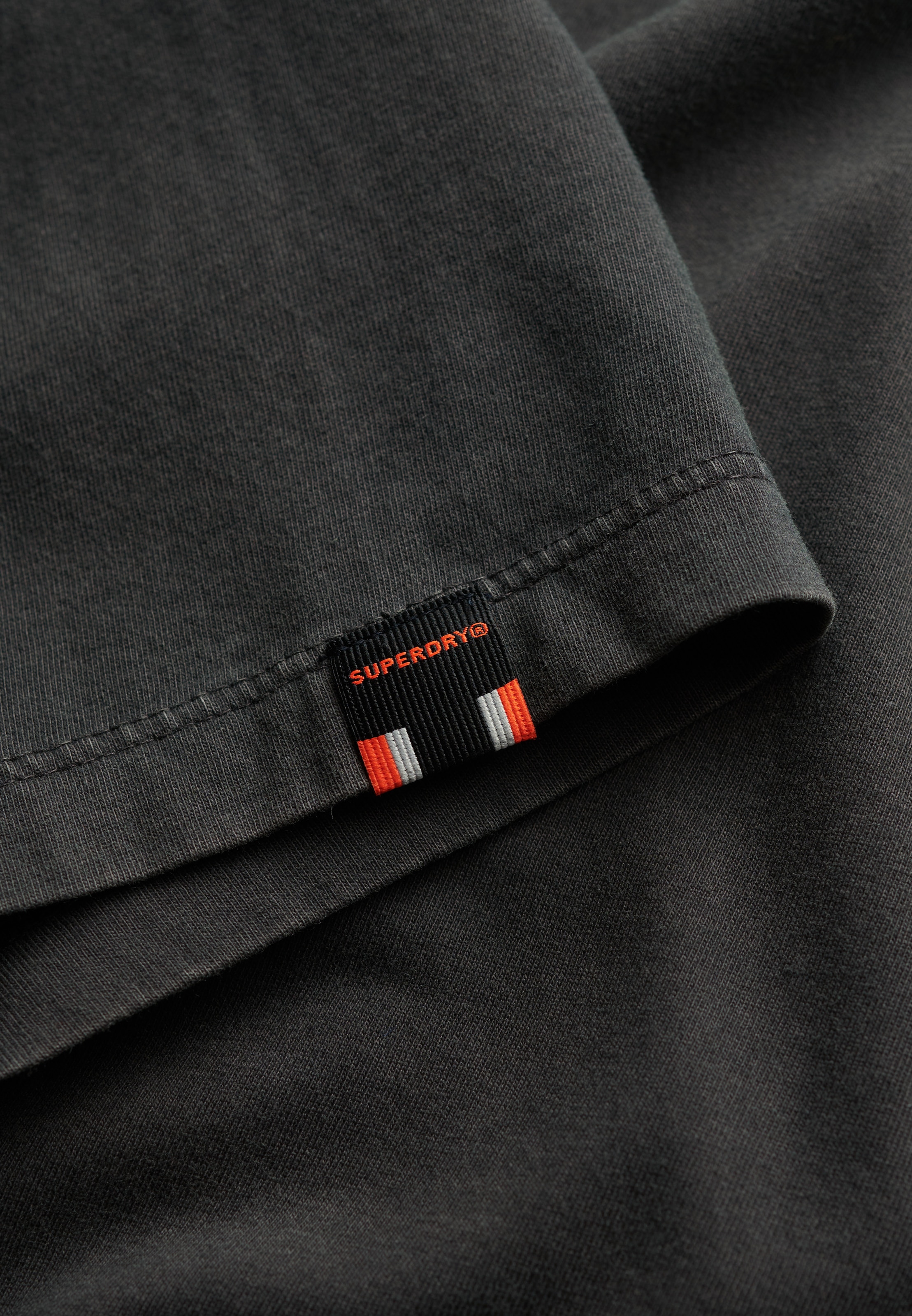 Superdry Rundhalsshirt »CLASSIC ESSENTIAL TEE«
