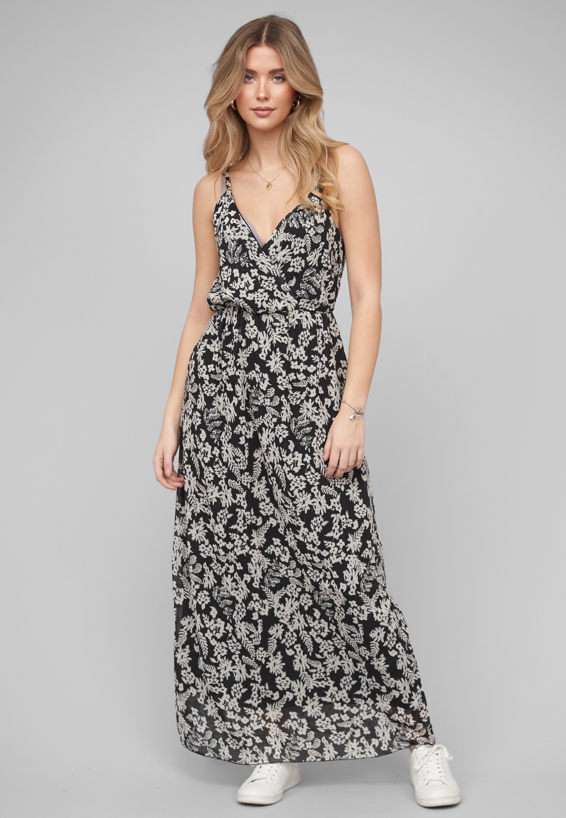 CLOUD 5IVE A-Linien-Kleid »CLOUD 5IVE Maxi DressFloral Print« 1 tlg.