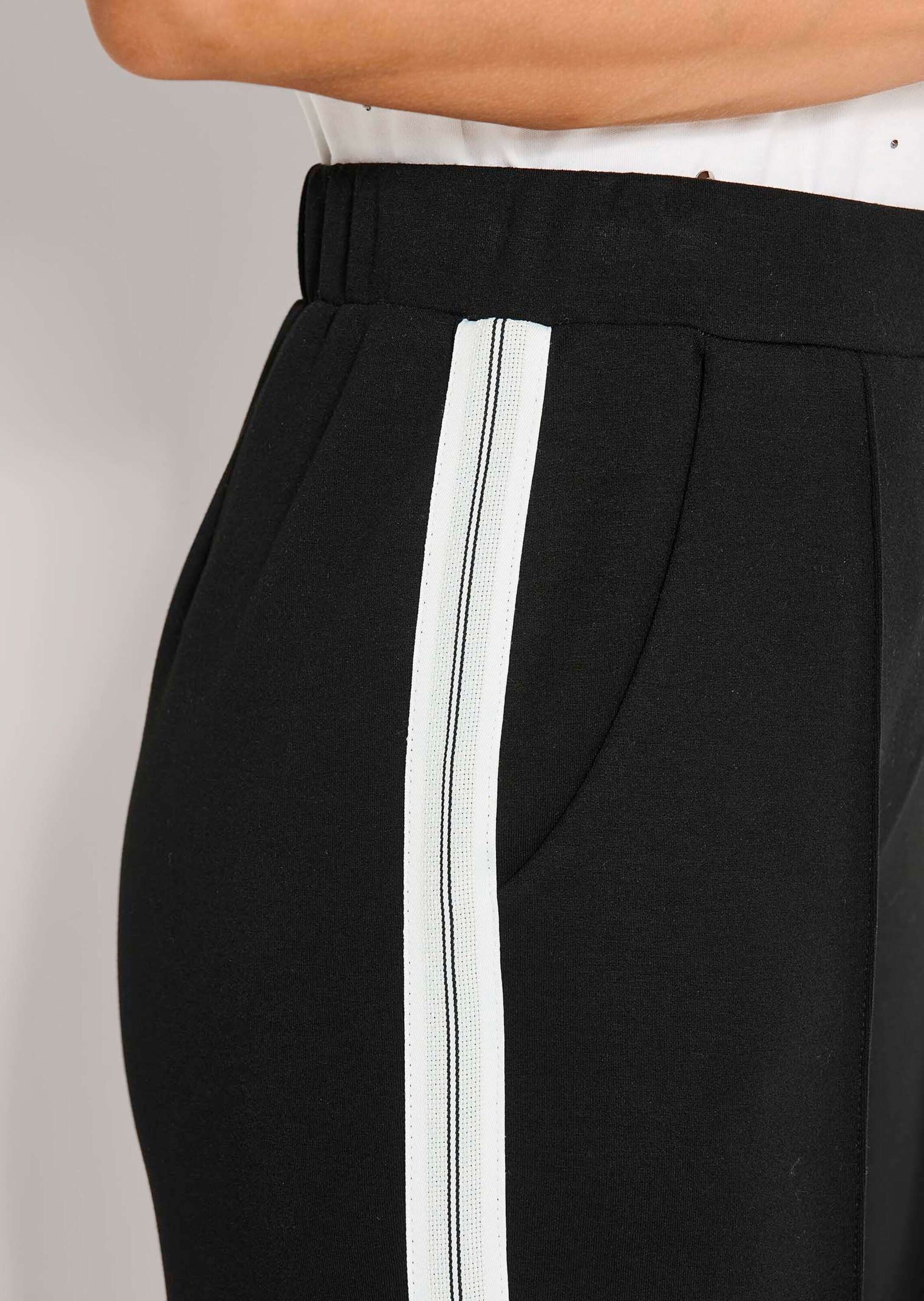 MADELEINE Jerseyhose »Jerseyhose Schlupfhose mit Kontraststreifen«