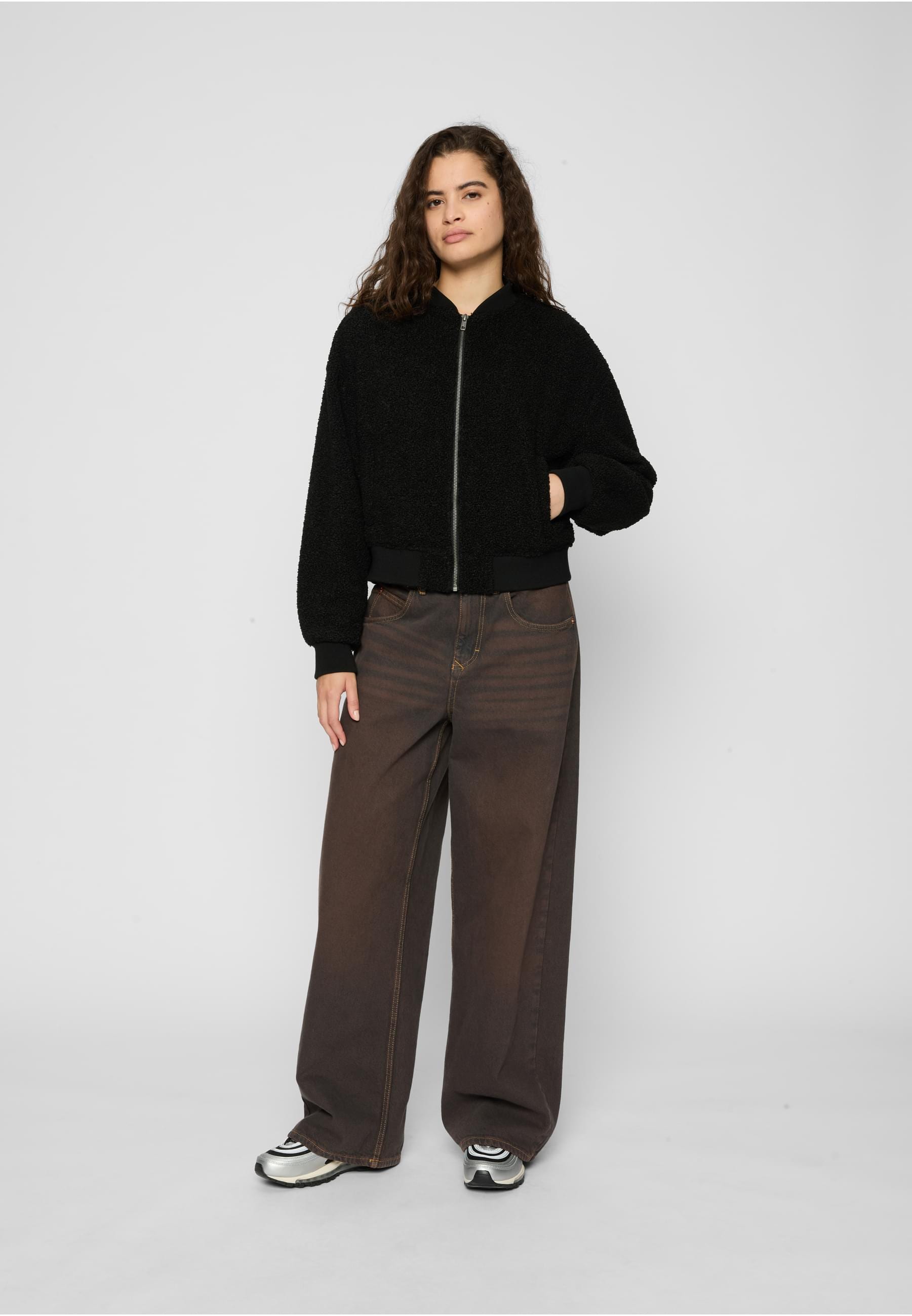 URBAN CLASSICS Bomberjacke »Urban Classics Damen Ladies Oversized Sherpa Bomber Jacket«, (1 St.), ohne Kapuze