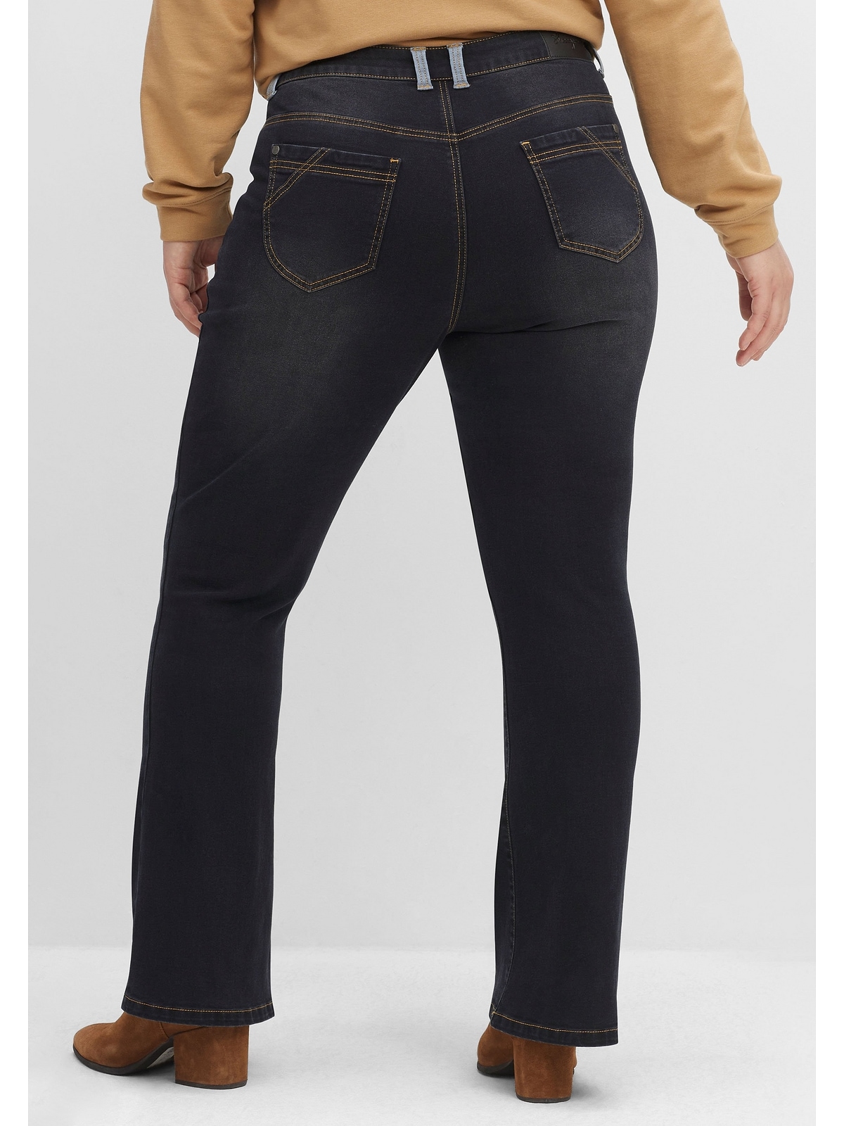 bestellen Größen«, BAUR | »Große mit Sheego für Kontrastdetails Bootcut-Jeans