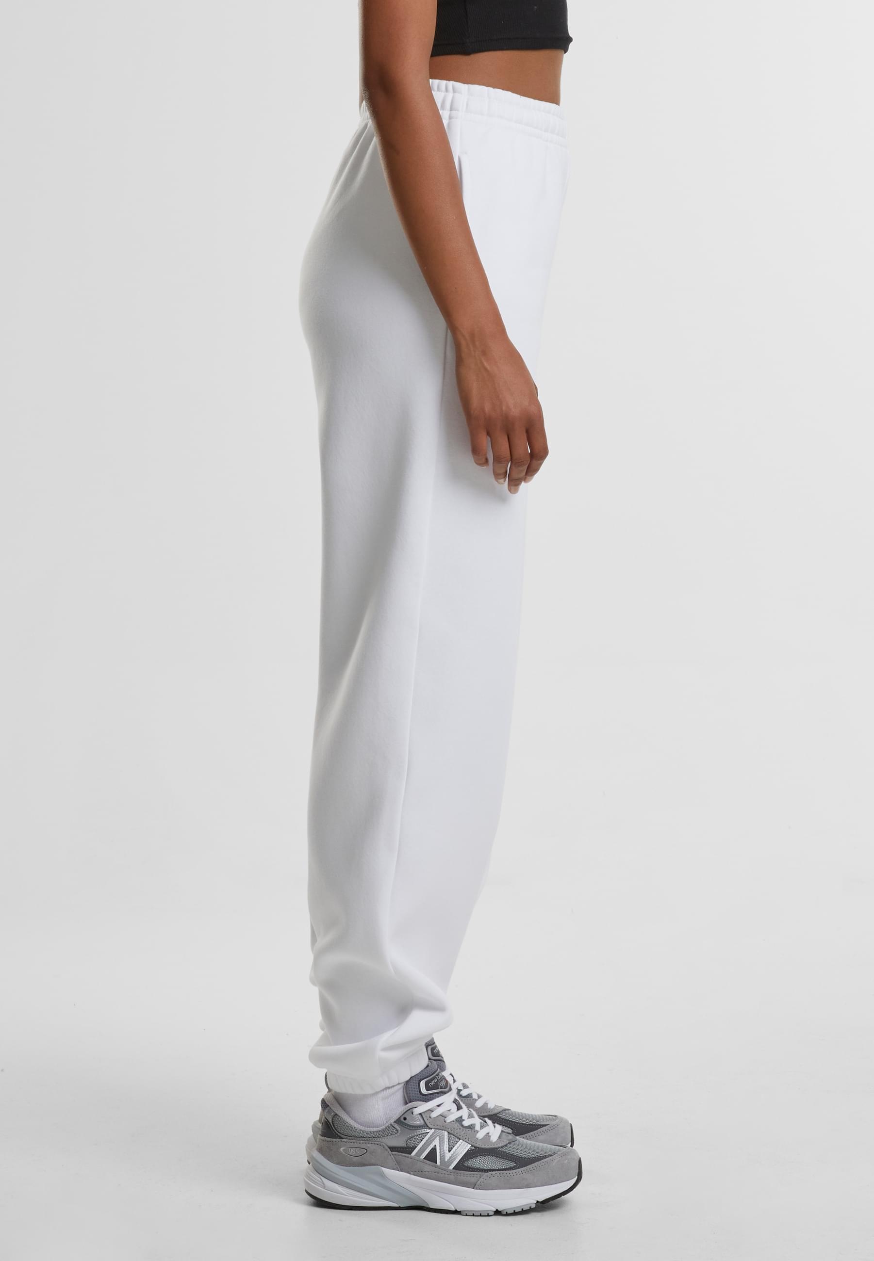 URBAN CLASSICS Jogginghose »Urban Classics Ladies Fluffy Sweatpants«, (1 tlg.)