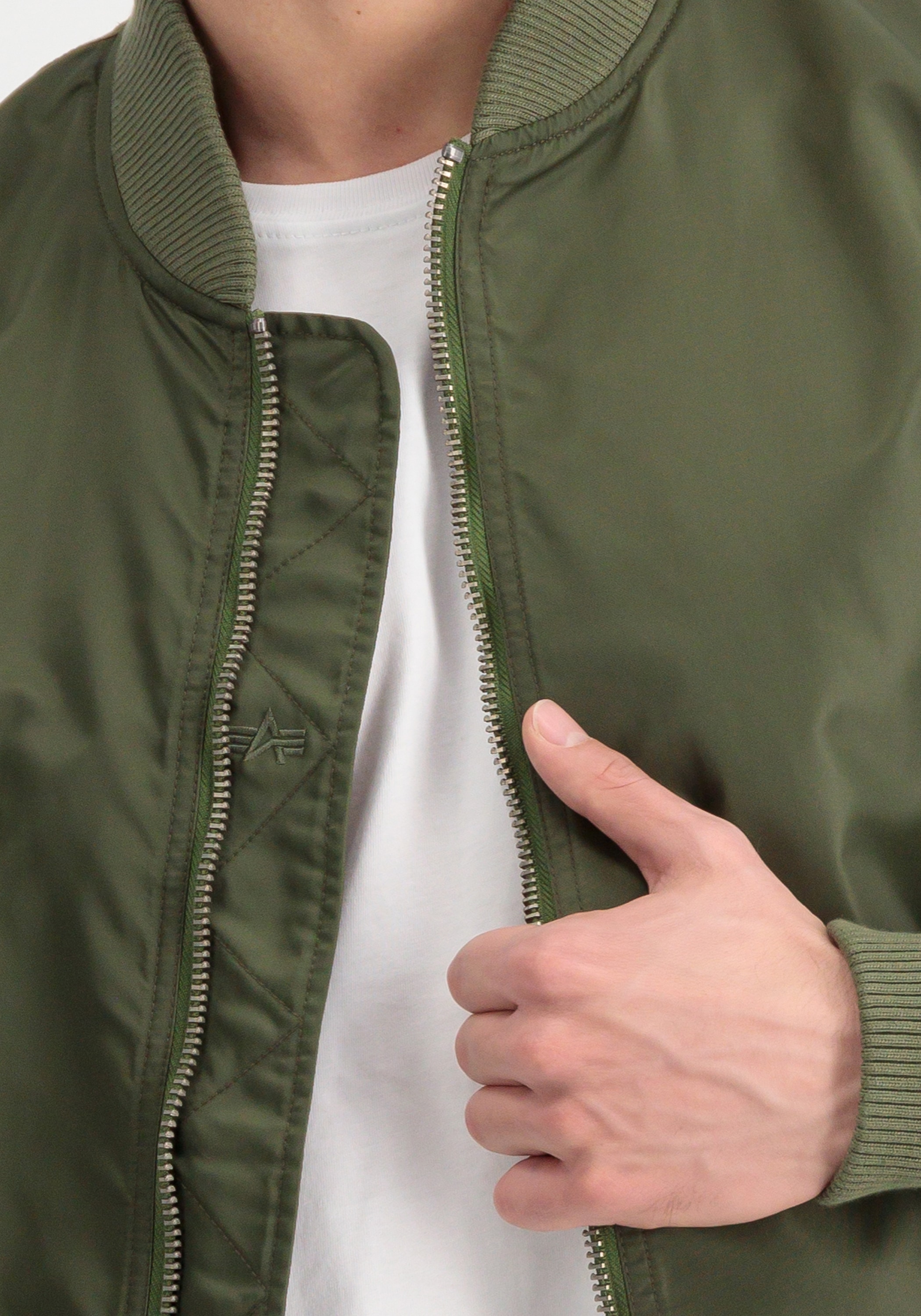 Alpha Industries Bomberjacke »MA-1 LW Project R«