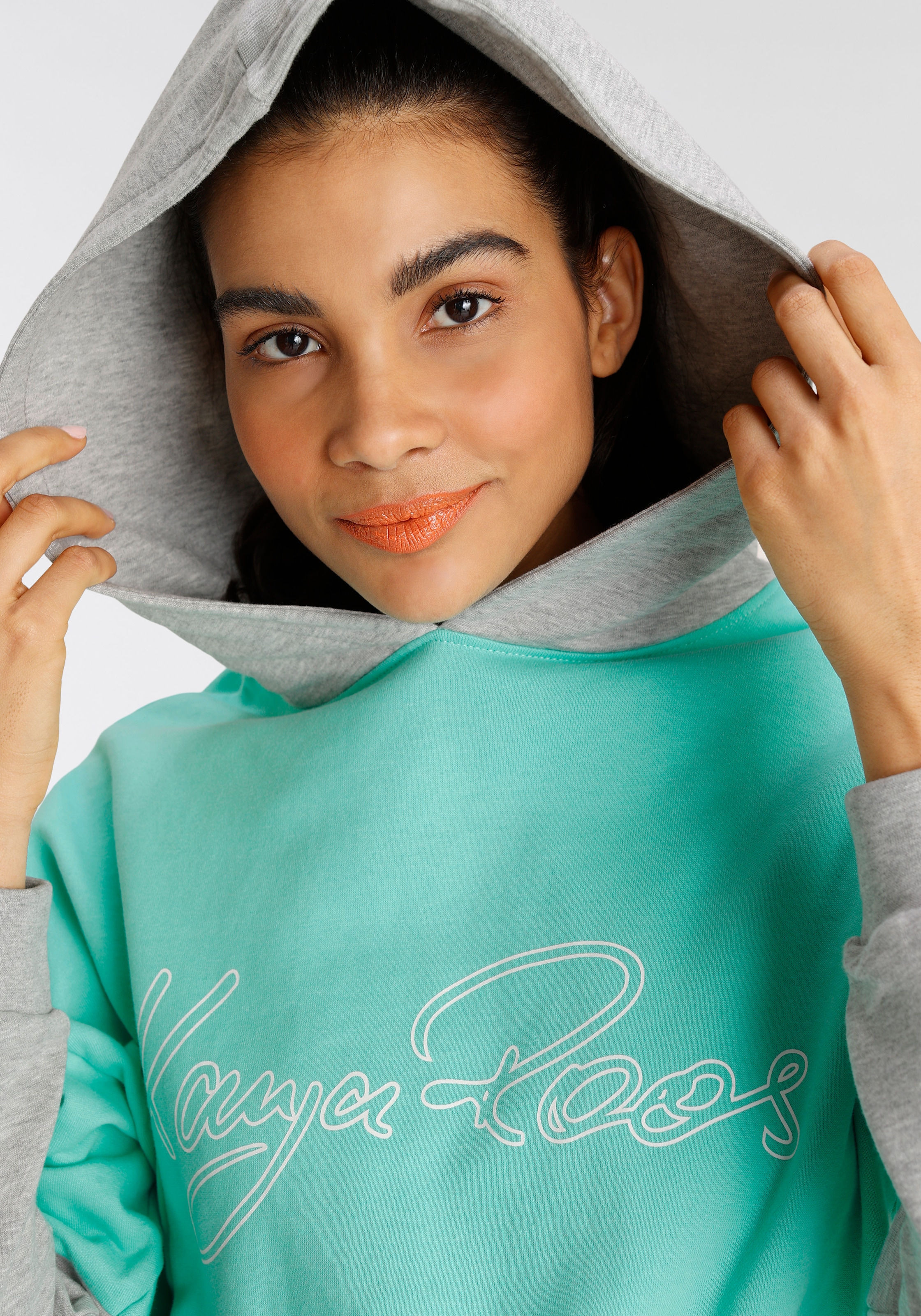 KangaROOS Kapuzensweatshirt, in cooler Oversize-Form mit großen Logoschriftzug - NEUE KOLLEKTION