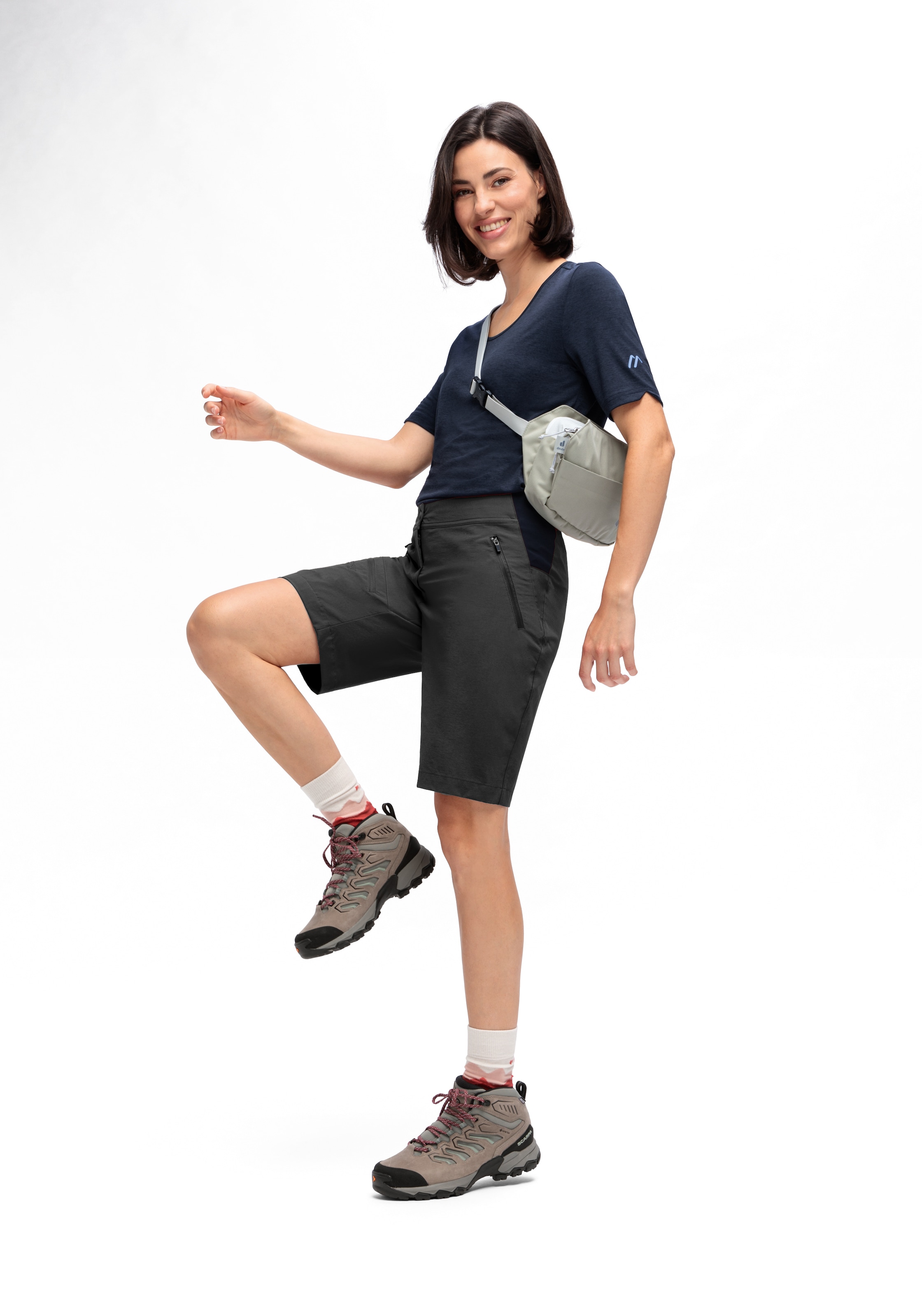 Maier Sports Outdoorhose »Inara Short Vario«, Damen Shorts, kurze Wanderhose, Outdoor-Hose, 4 Taschen, Regular Fit