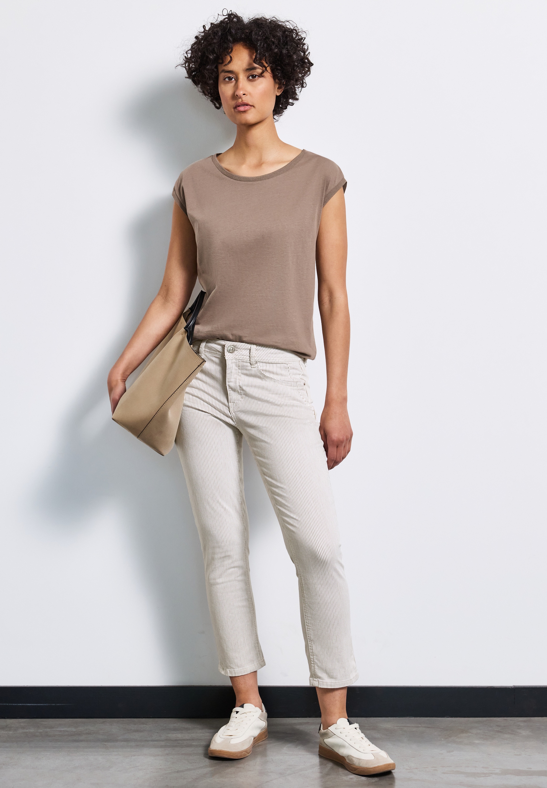 STREET ONE 5-Pocket-Jeans »Style Jane«, mit dezenten Streifen