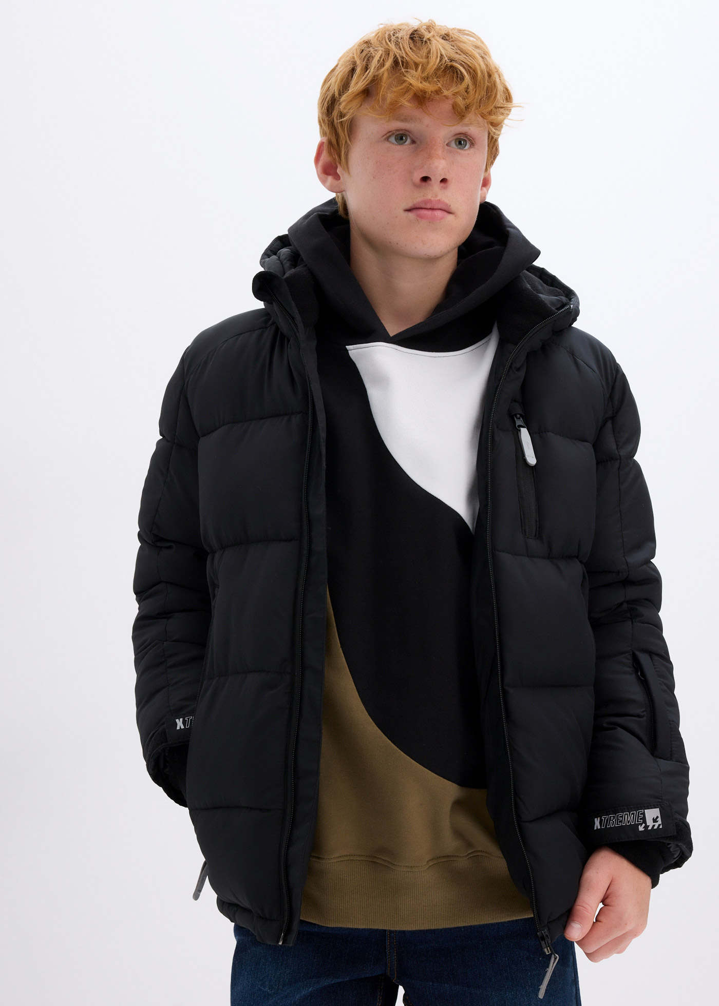 bonprix Steppjacke mit Kapuze mit Kapuze und Fleece, normale Passform, mit reflektierenden Details