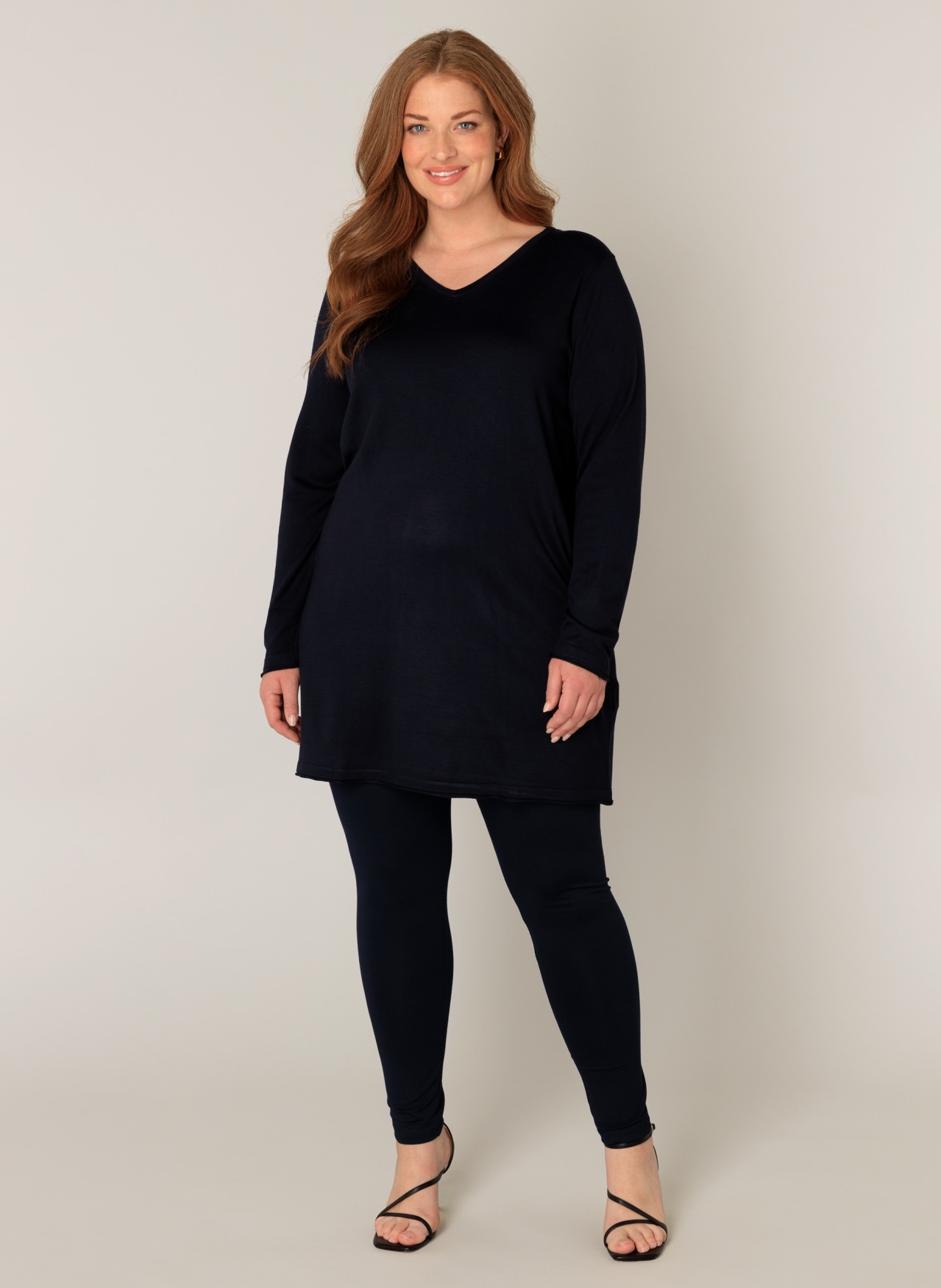Base Level Curvy V-Ausschnitt-Pullover "BAS-ANINE-LONG", Feinstrick-Qualitä günstig online kaufen