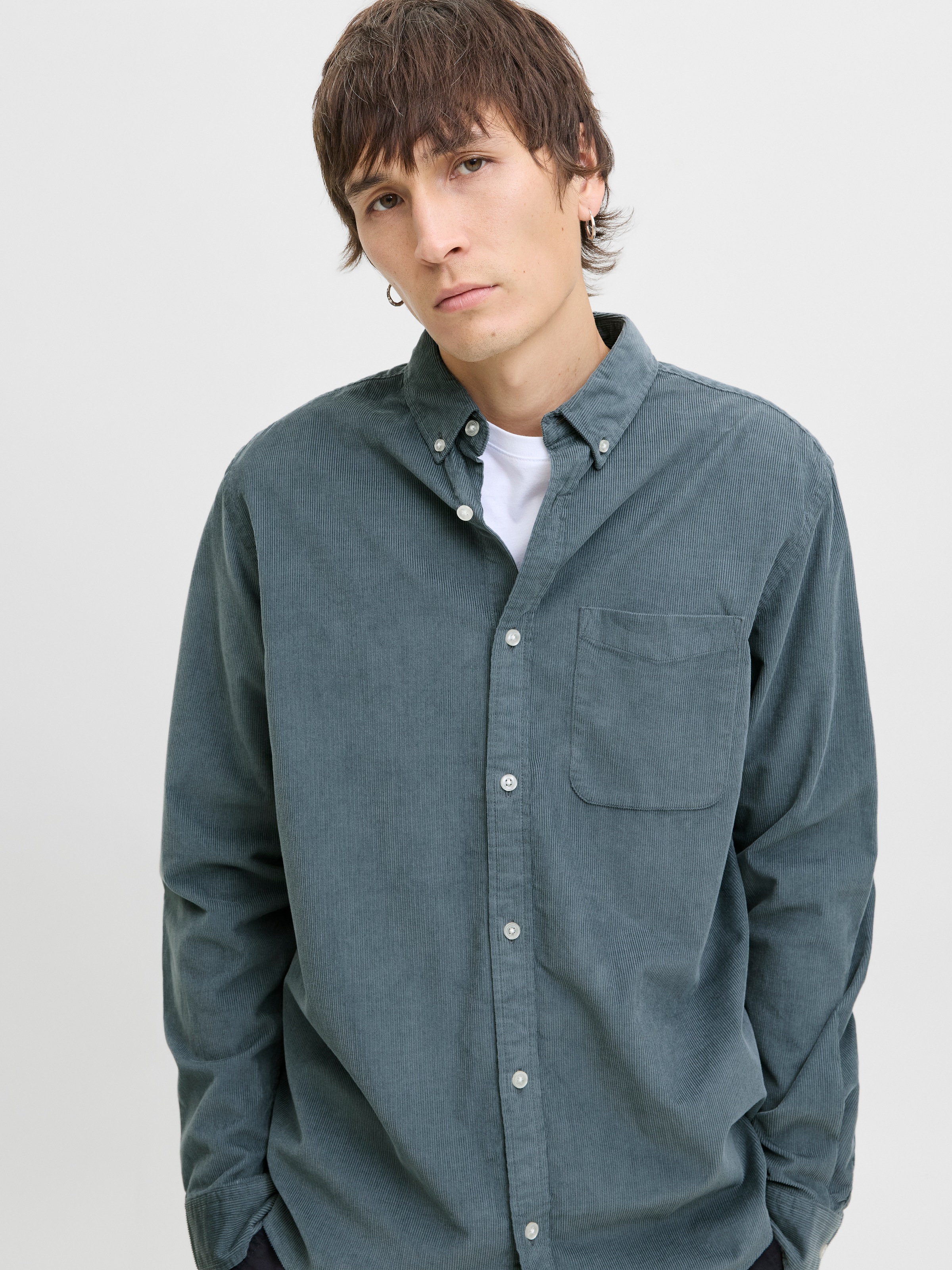 Jack & Jones Herren Freizeit Hemd JJECLASSIC CORD SHIRT Regular Fit günstig online kaufen