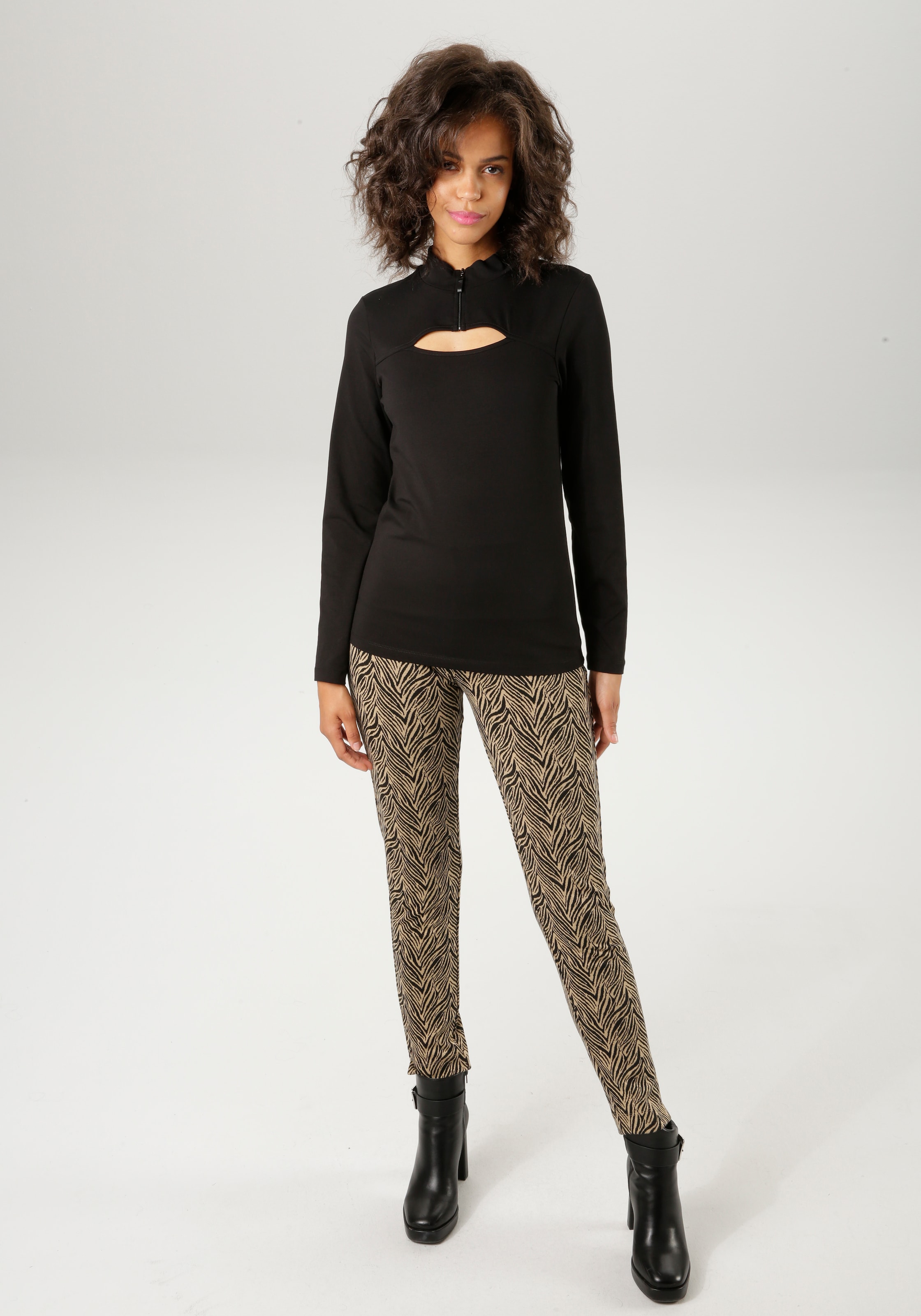 Aniston CASUAL Langarmshirt, mit raffiniertem Cut-out