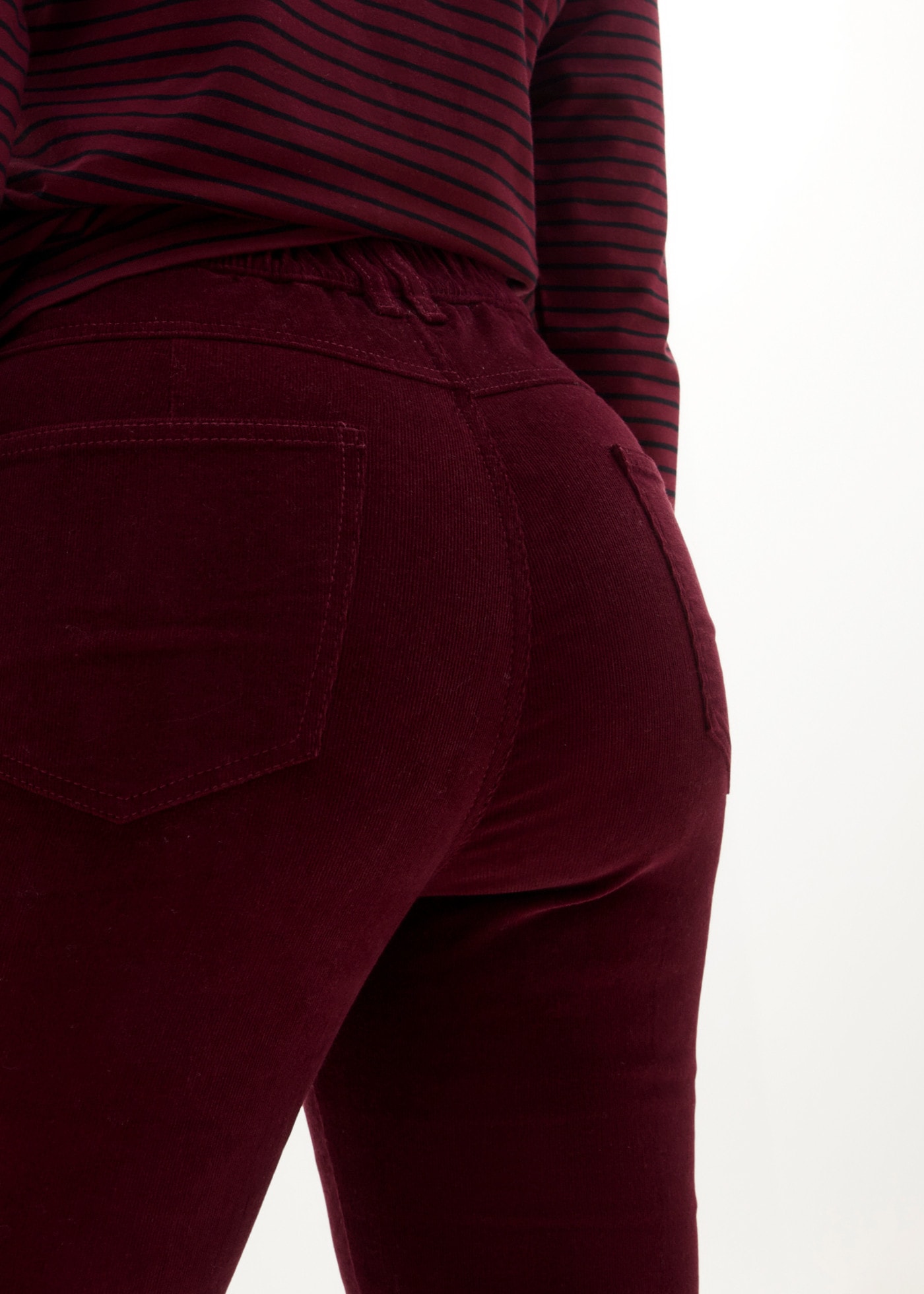 bonprix Cordhose  bewegungselastische Qualität, Regular Fit, Schlaghose aus Cord