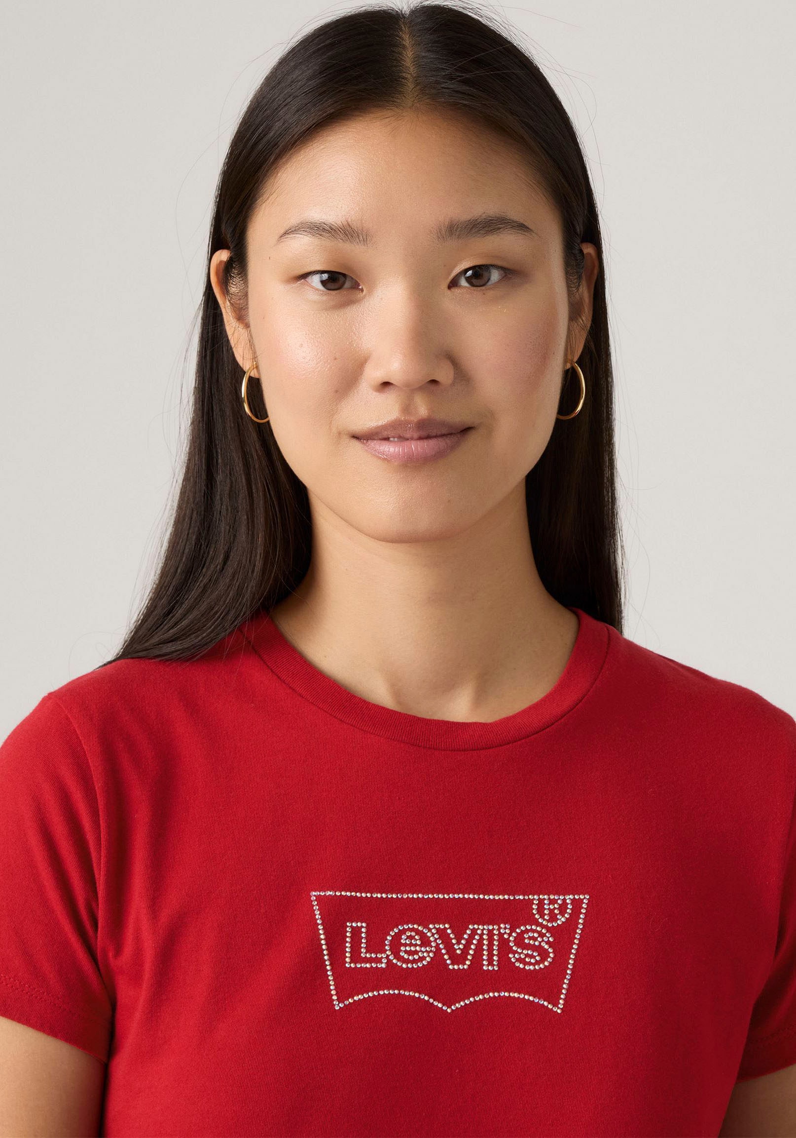 Levi's® Rundhalsshirt »THE PERFECT TEE« mit Logo im Metallic-Holo Print